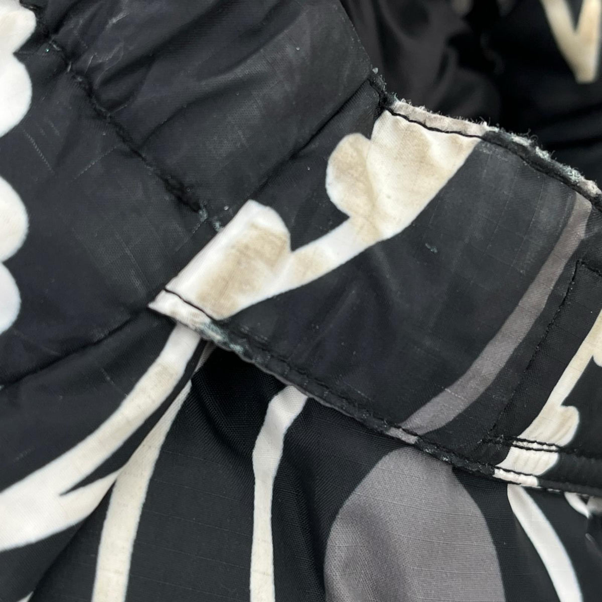 ダウンジャケット BANDANA DOWN JACKET　黒 ブラック