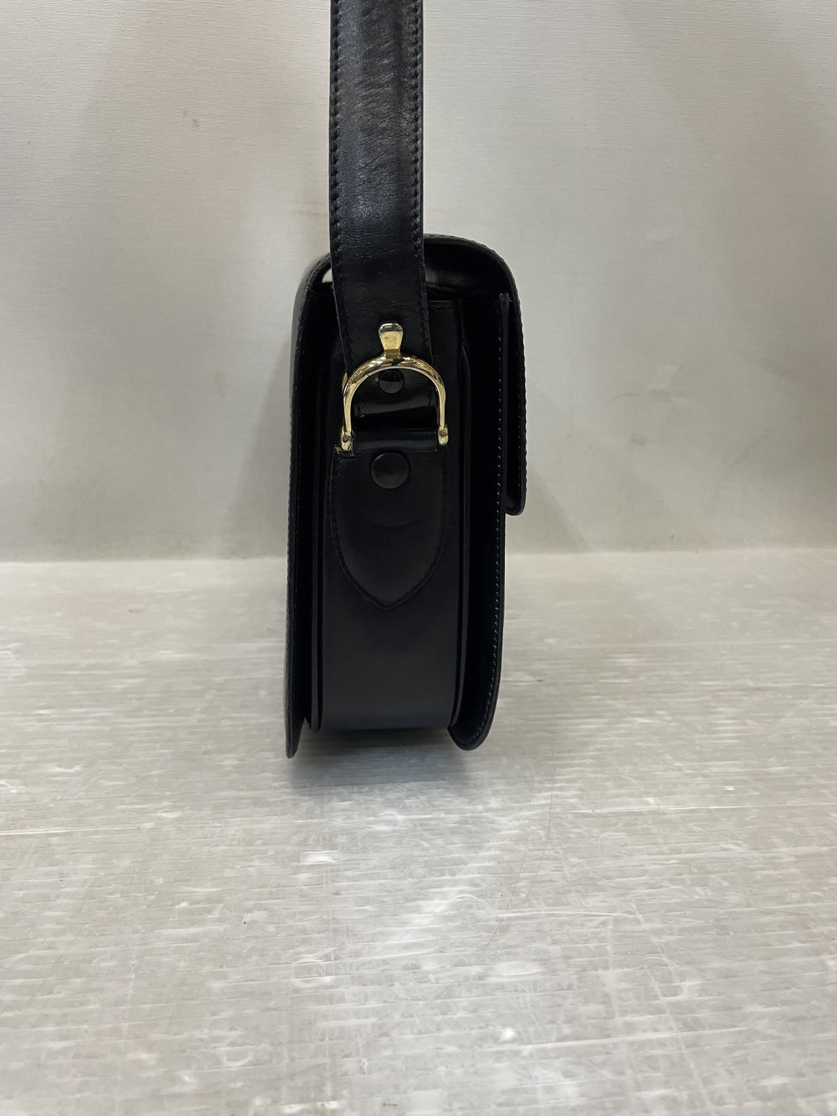 CELINE DIFFUSION 馬車金具 ショルダーバッグ ブラック