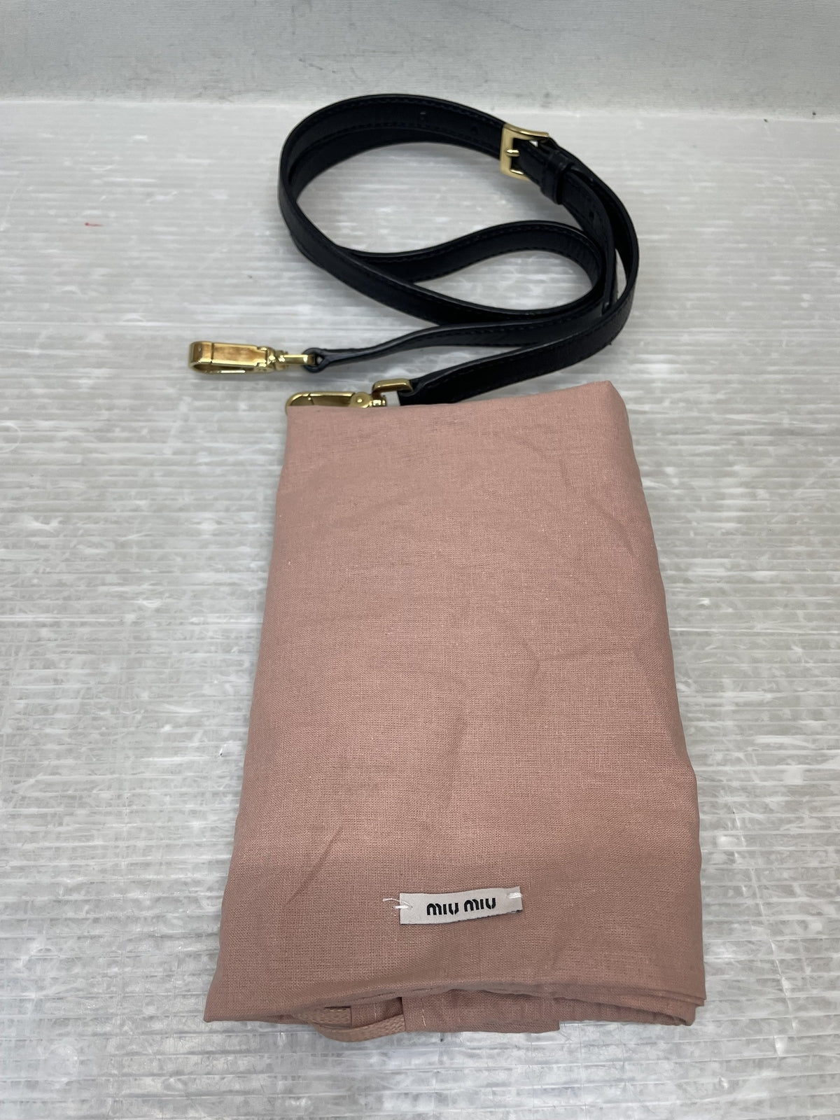 miu miu ﾏﾃﾗｯｾ 2WAYﾊﾞｯｸﾞ ﾌﾞﾗｯｸ