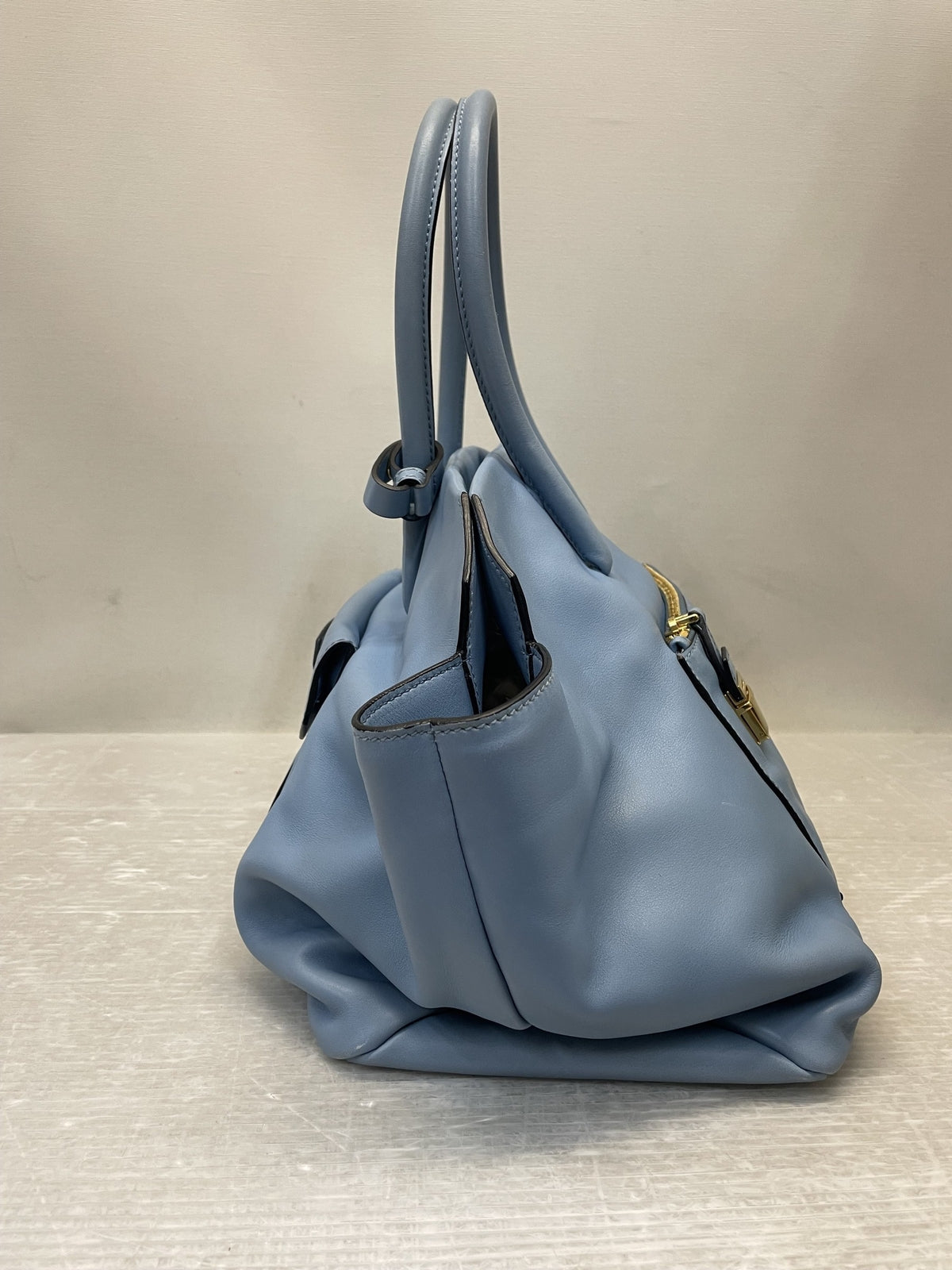 miu miu ヴィッテロソフト 2WAYトートバッグ