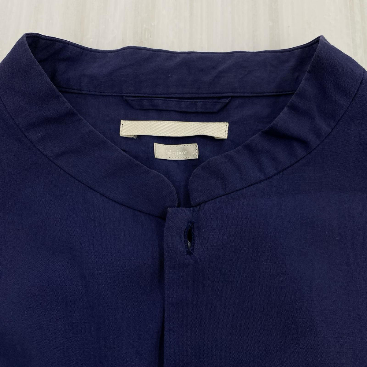 長袖シャツ blurhms Chambray Stand Collar Cuffless Shirt BHS23S023 紺 (2) 2 ネイビー