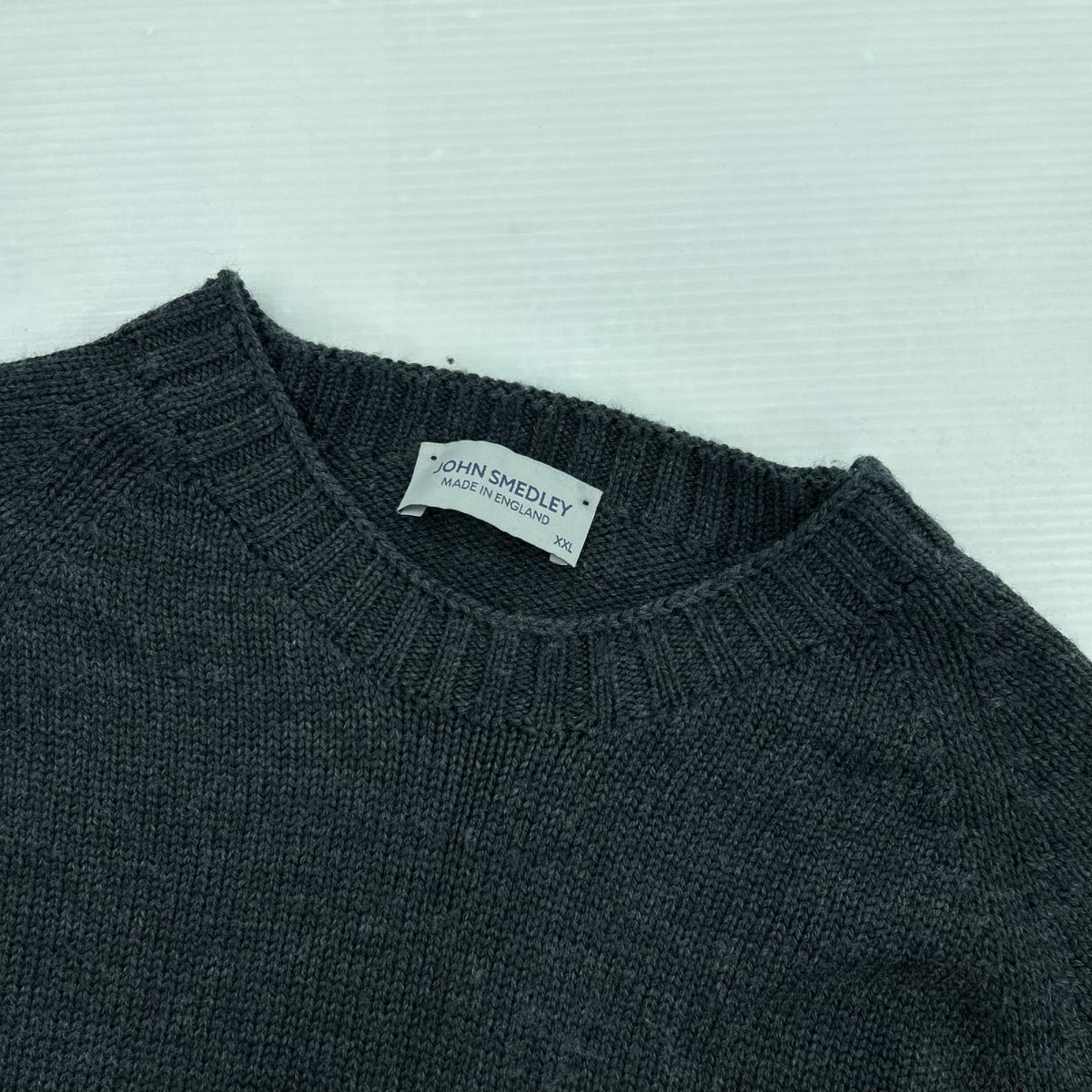 ニット JOHN SMEDLEY ｳｰﾙﾆｯﾄ ｸﾞﾚｰ (XXL) ブラック
