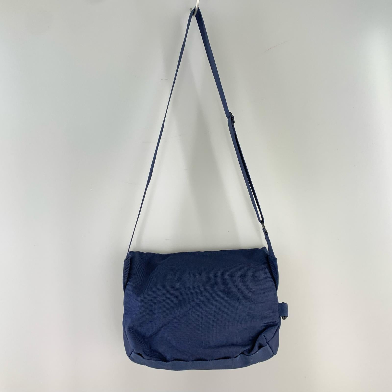 ショルダーバッグ BRIEFING BEAMS PLUS別注 Fleet Messenger 13 メッセンジャーバッグ ネイビー
