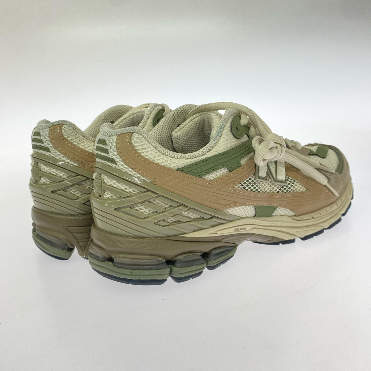 スニーカー NEW BALANCE M1906NE 白×緑 (27.5) 27.5cm (US9 1/2 UK9 EU45)