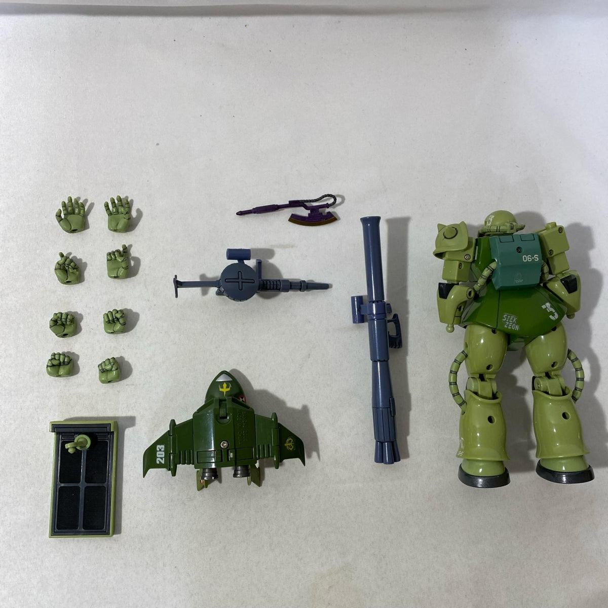 超合金　可動戦士　量産型ザク 機動戦士ガンダム フィギュア/グッズ