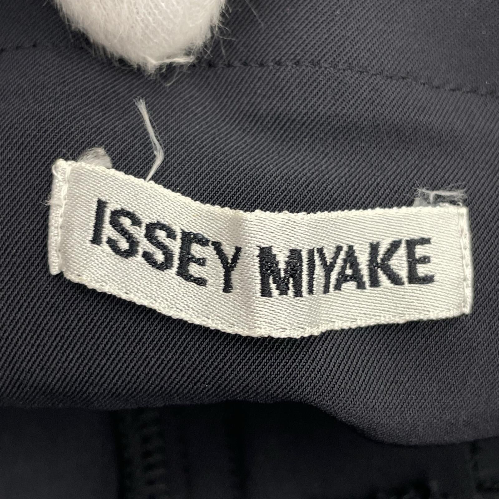 パンツ タイトストレートパンツ　サイズS 黒 M ブラック