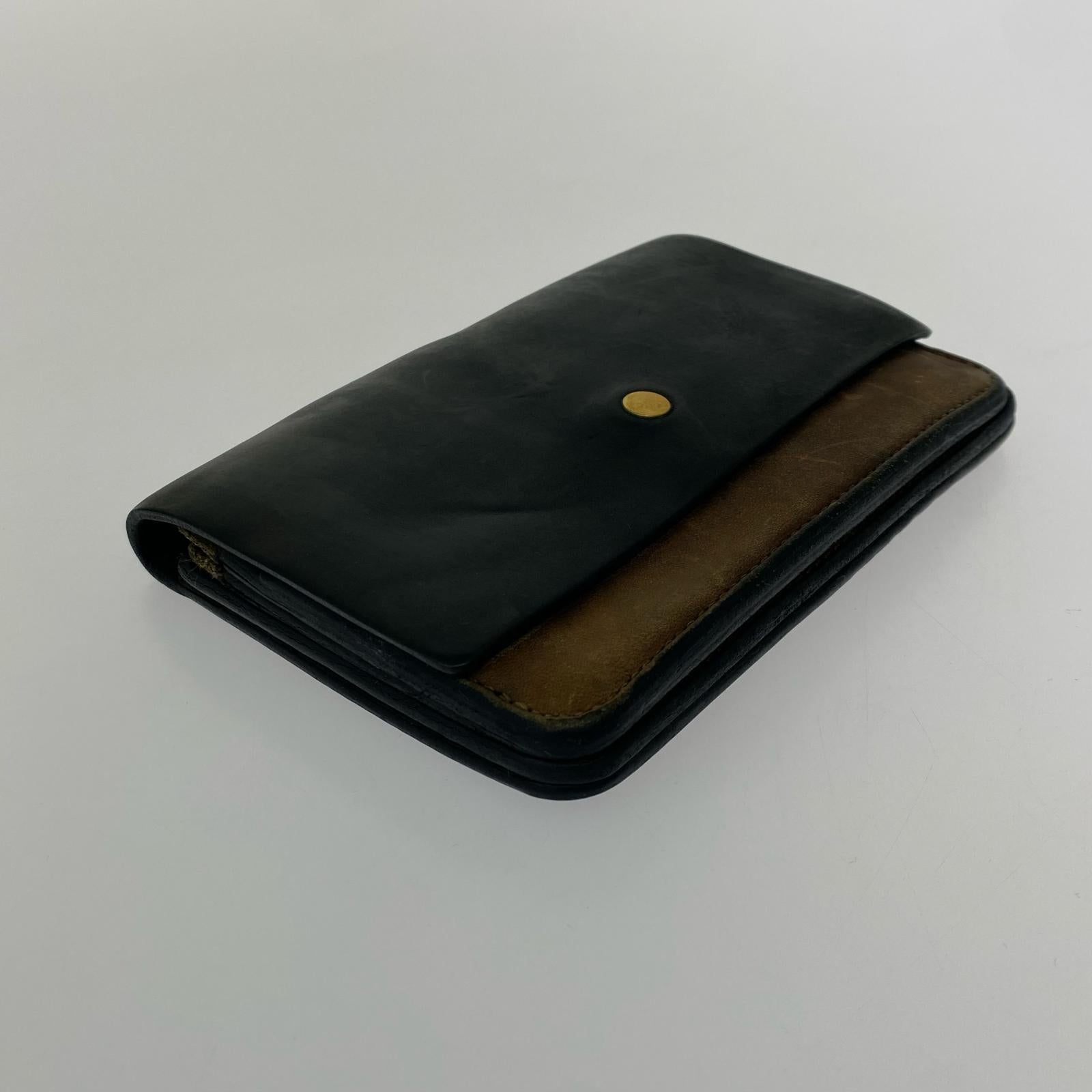 コンパクトウォレット forme 2トーン コンパクトウォレット ブラック