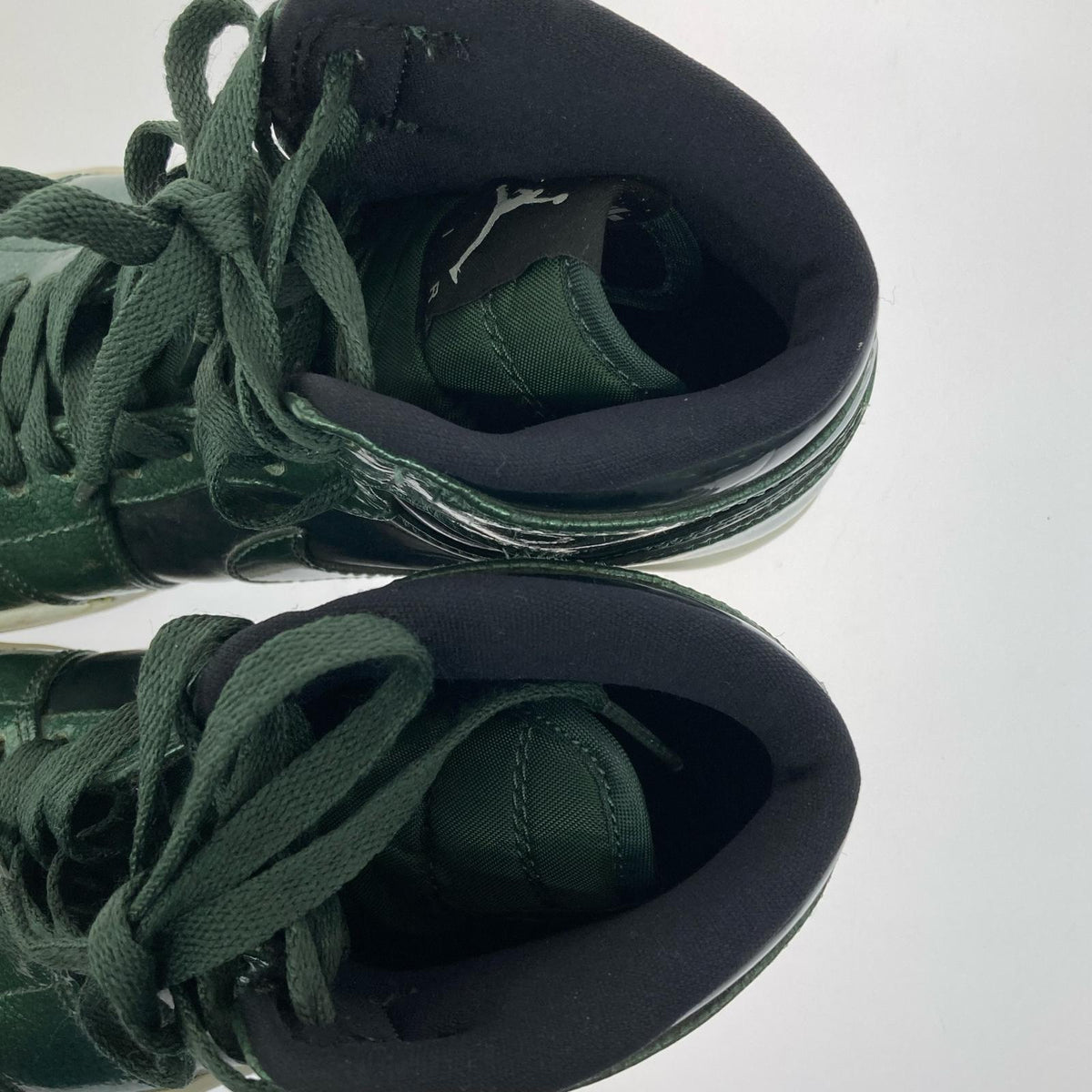 スニーカー AJ1 Retro High Grove Green 26.0cm 26cm (US8 UK7 1/2 EU42)