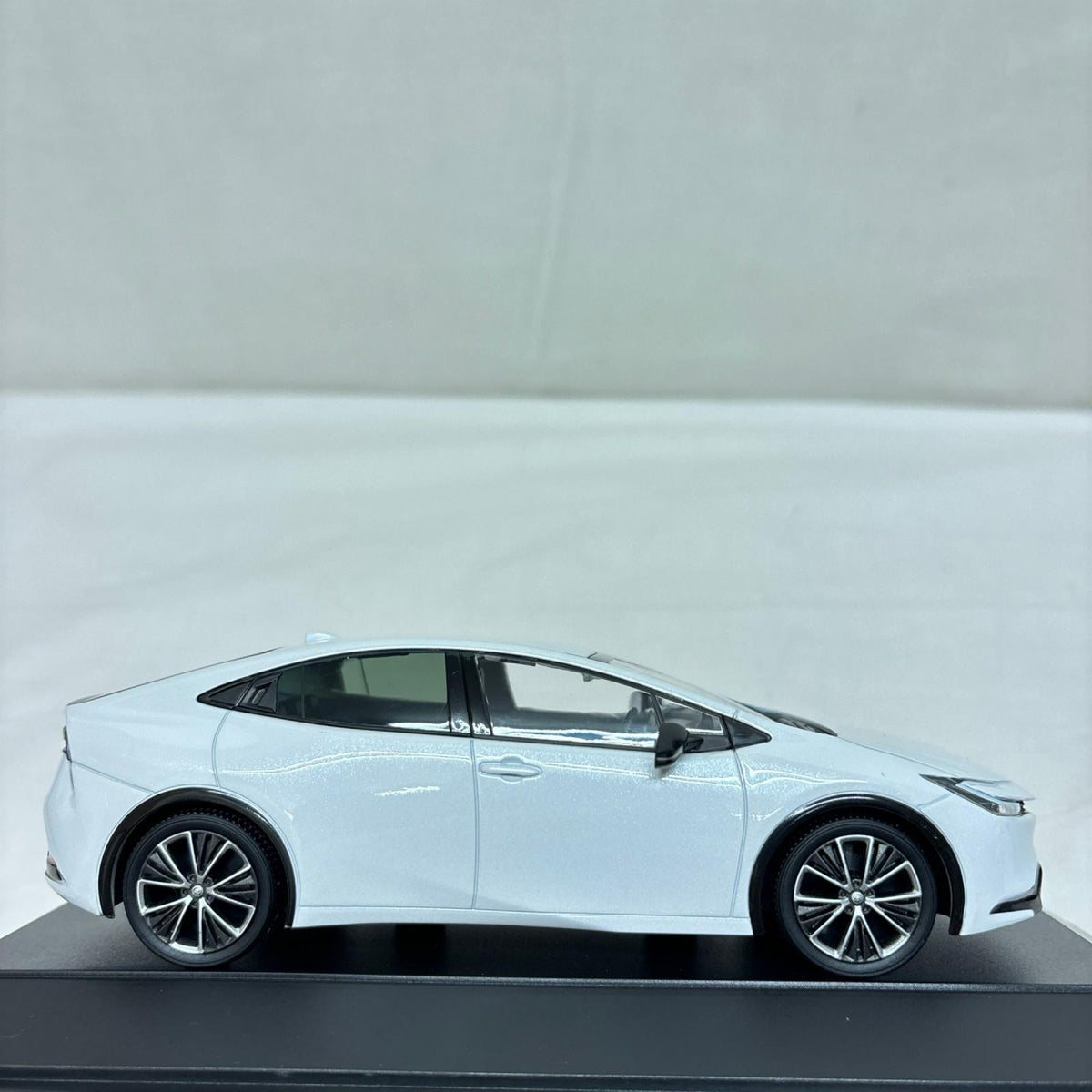 1/30 プリウス 089 プリウス　ミニカー　 トヨタ カラーサンプル
