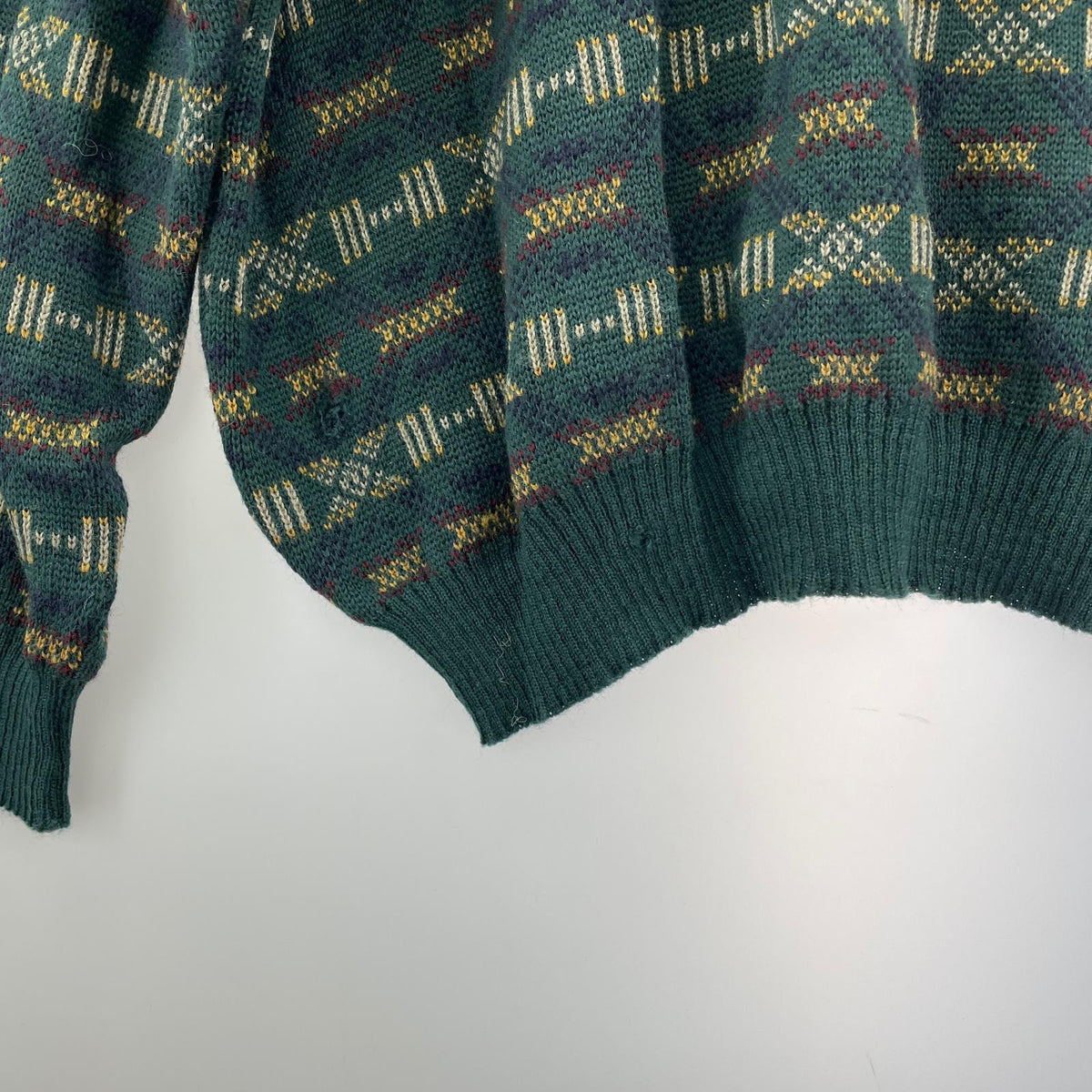 ニット ｱｲﾙﾗﾝﾄﾞ製 ｳｰﾙ 緑（XL）