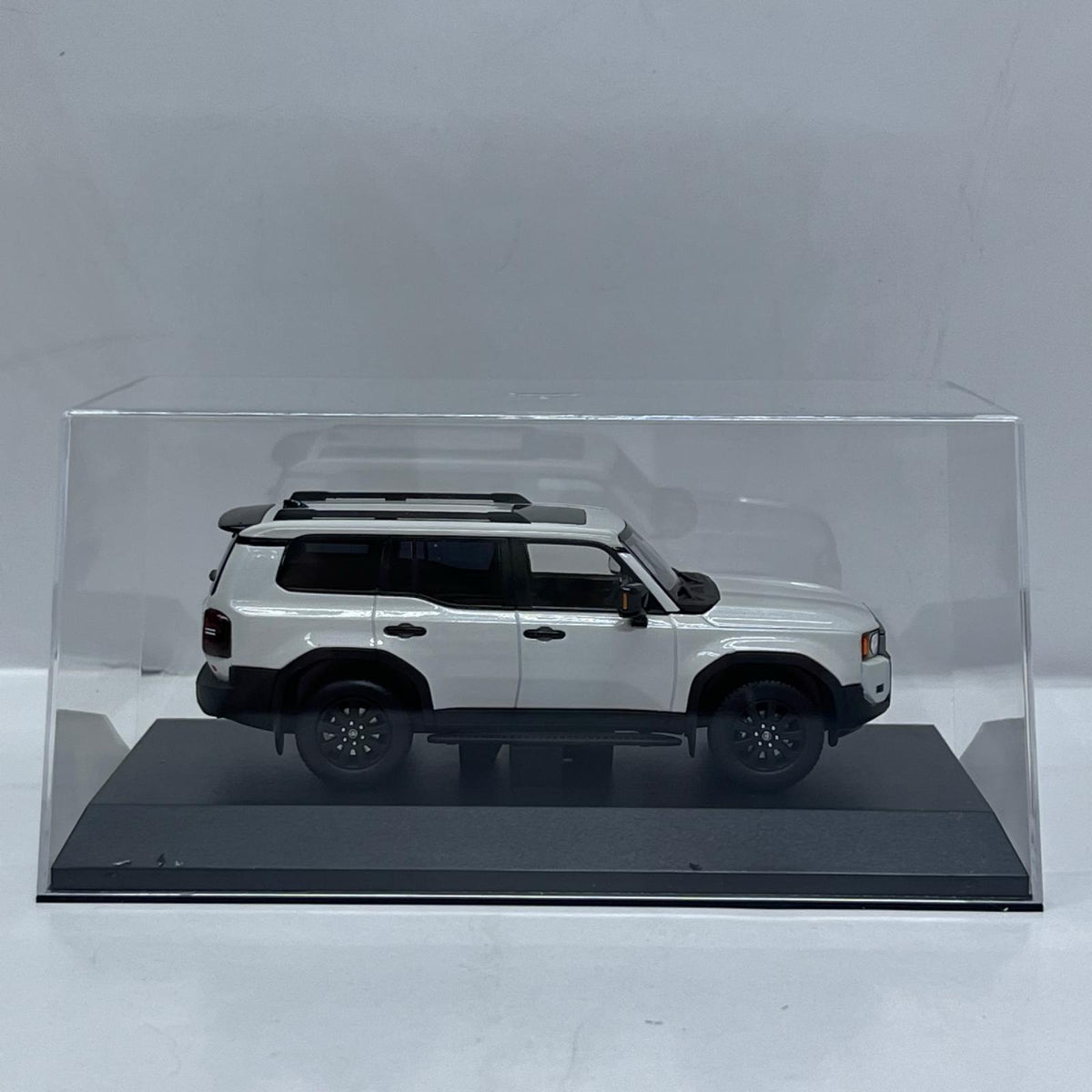 京商 ランドクルーザー 250 First Edition トヨタ ランドクルーザー 250 ZX ファーストエディション 京商（KYOSHO） スケールカー