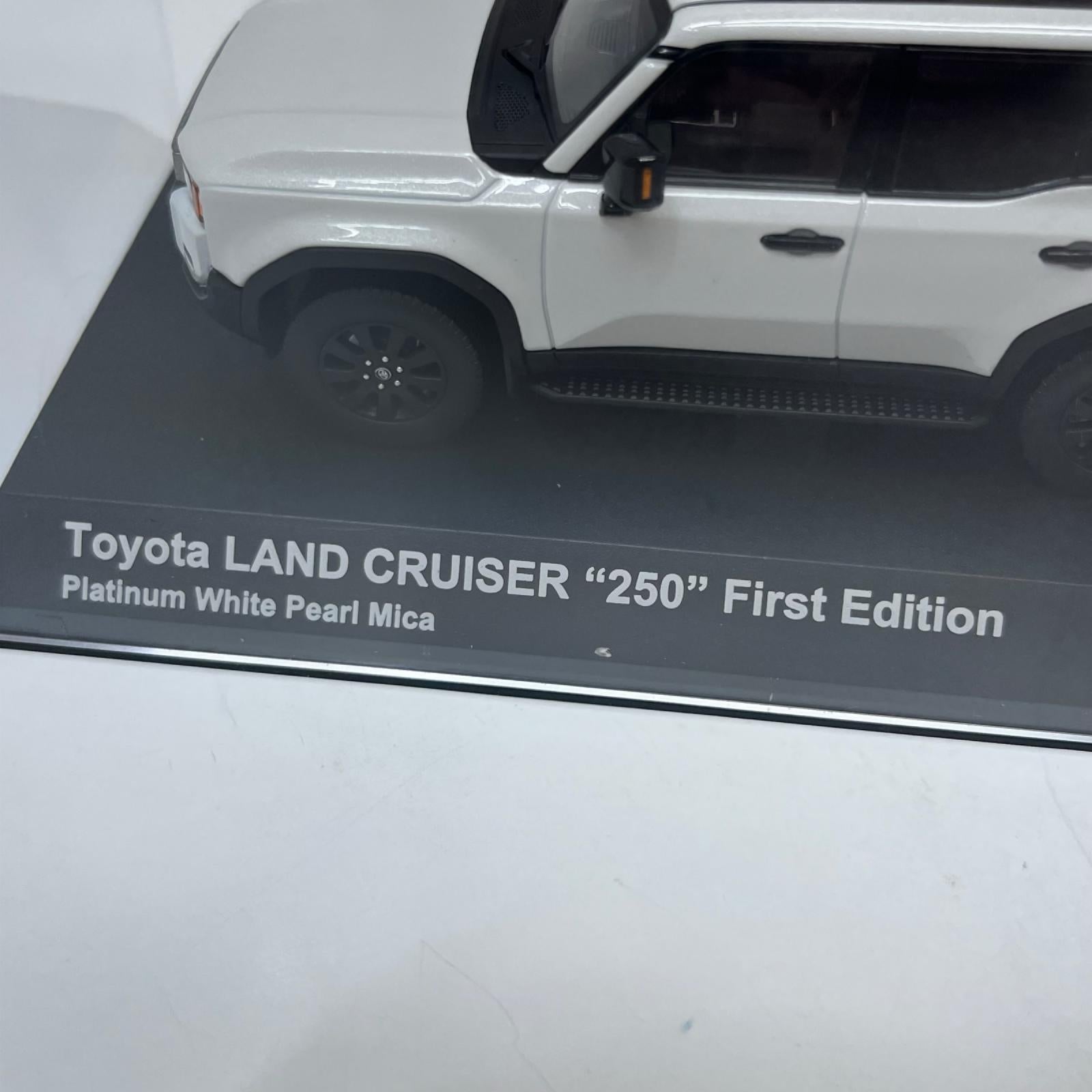 京商 ランドクルーザー 250 First Edition トヨタ ランドクルーザー 250 ZX ファーストエディション 京商（KYOSHO） スケールカー