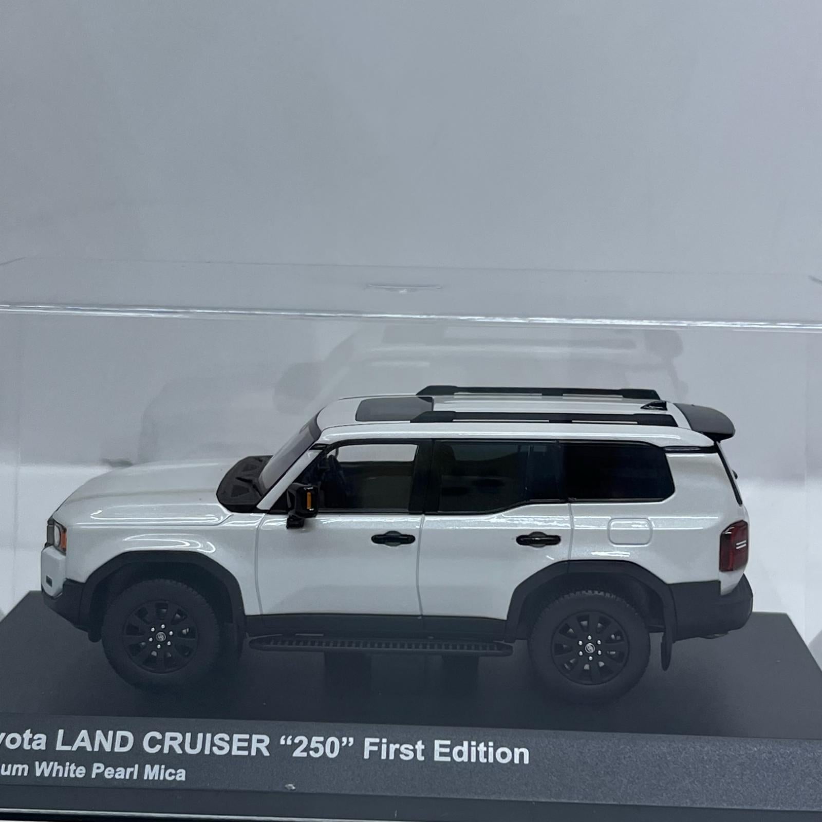 京商 ランドクルーザー 250 First Edition トヨタ ランドクルーザー 250 ZX ファーストエディション 京商（KYOSHO） スケールカー