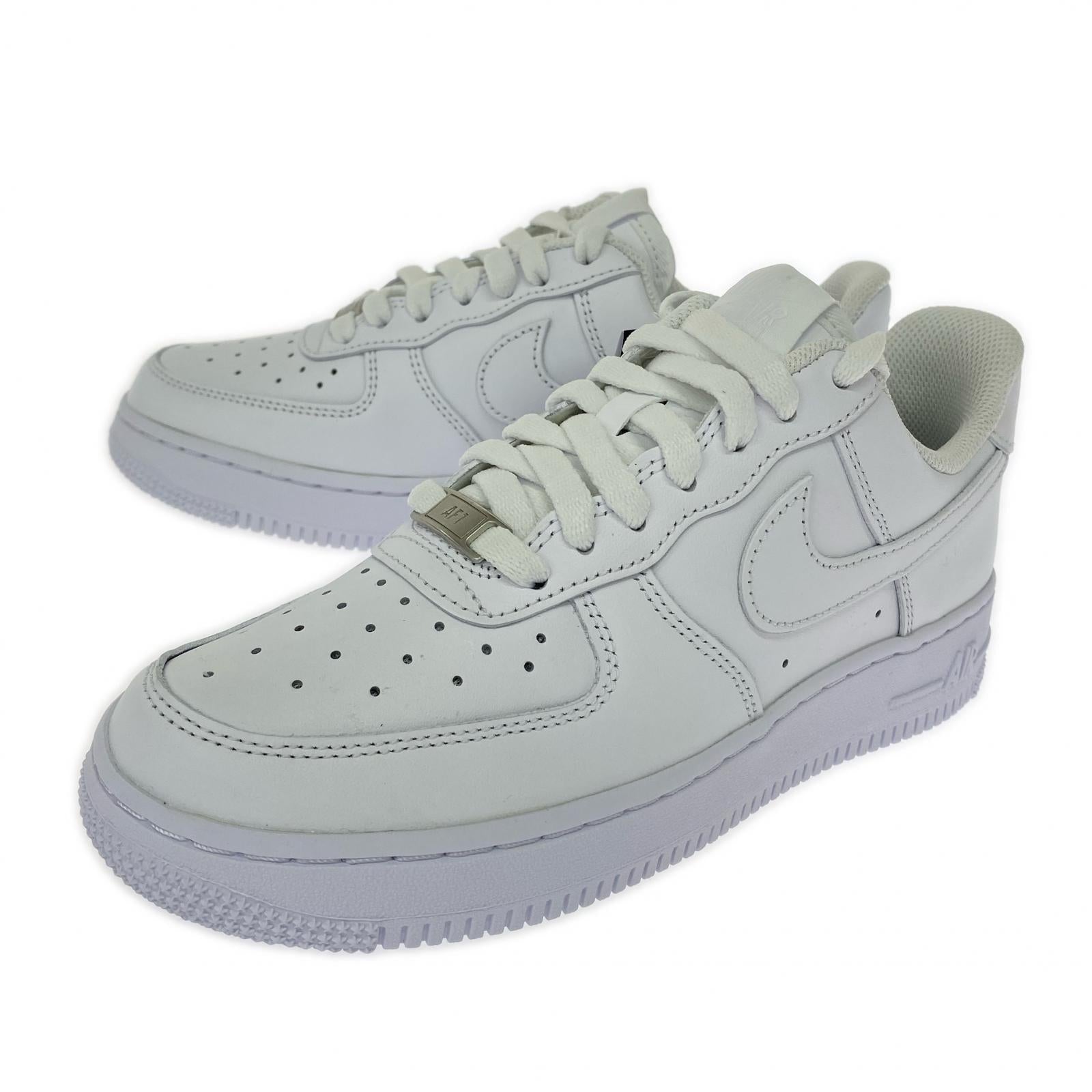 スニーカー WMNS Air Force 1 '07 Fireberry 23.5cm 23.5cm (US5 1/2 UK5 EU37) ホワイト