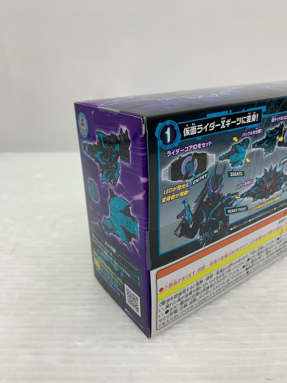ショルダーバッグ HELIOT EMIL カラビナ ナイロンボディバッグ ブラック