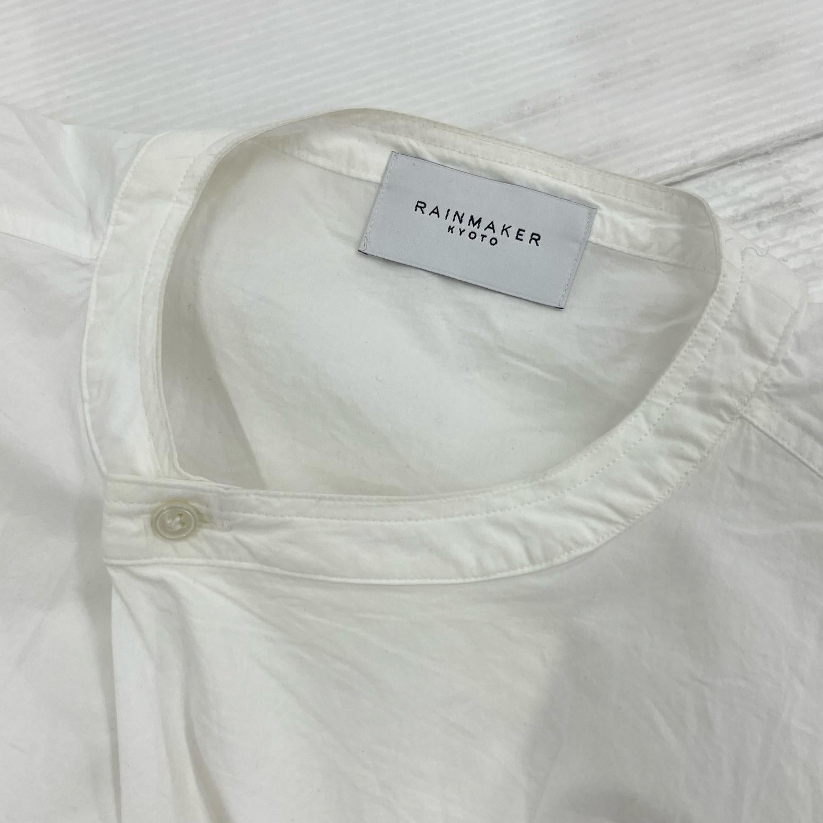 長袖シャツ RAINMAKER TOKYO PLEATED SHIRT ノーカラーシャツ ホワイト