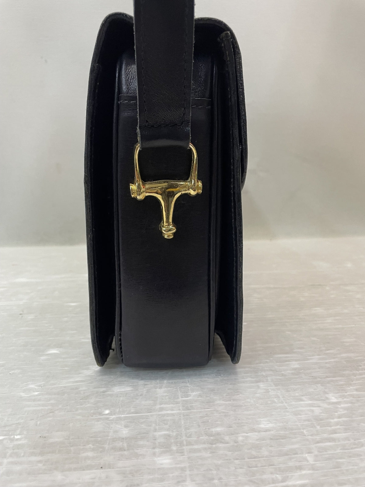 CELINE 馬車×ホースビット金具 ボックスショルダーバッグ ブラック