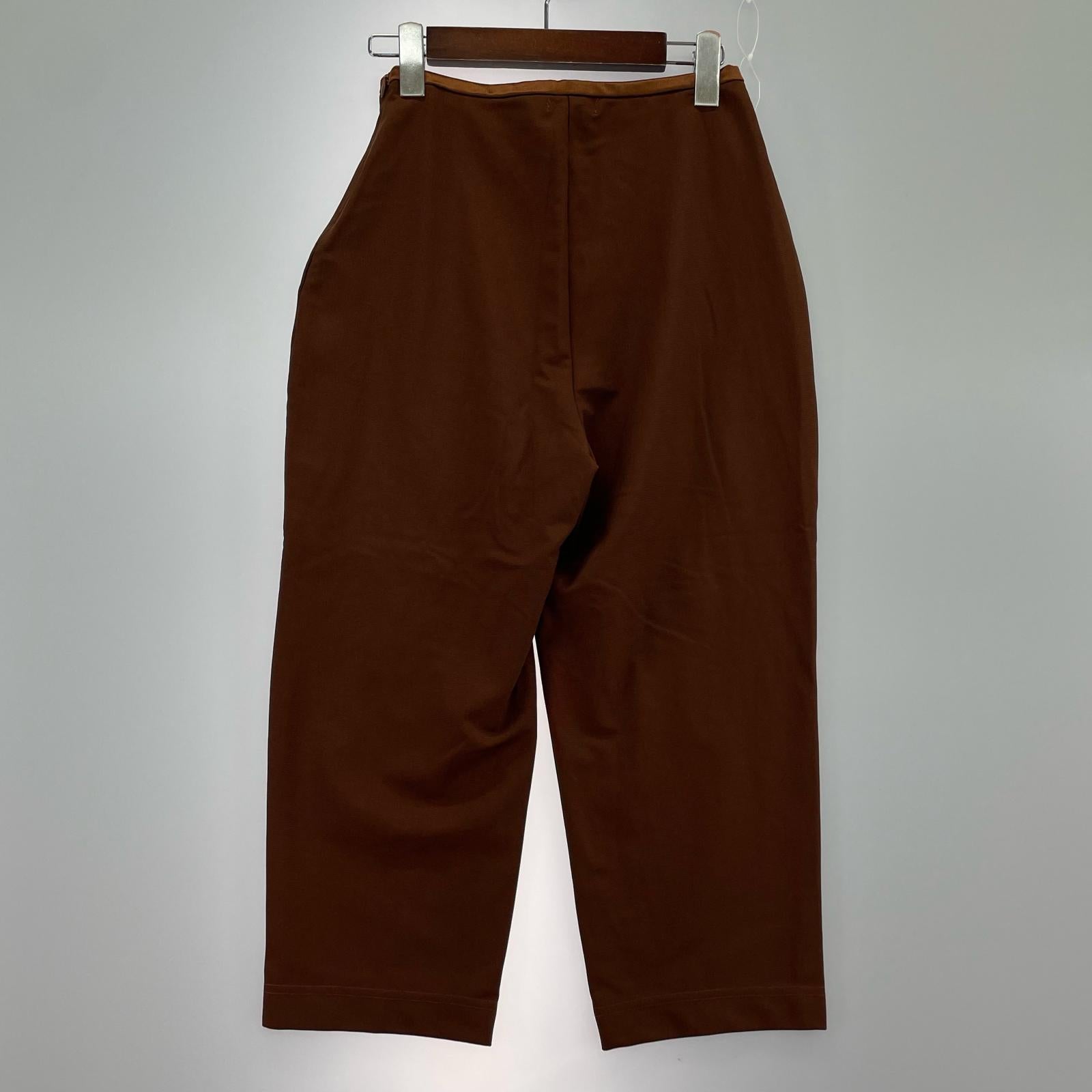 パンツ テーパードパンツ　茶　サテン ブラウン