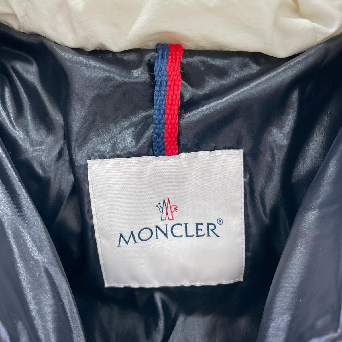 ダウンジャケット MONCLER ダウンジャケット 2 ホワイト