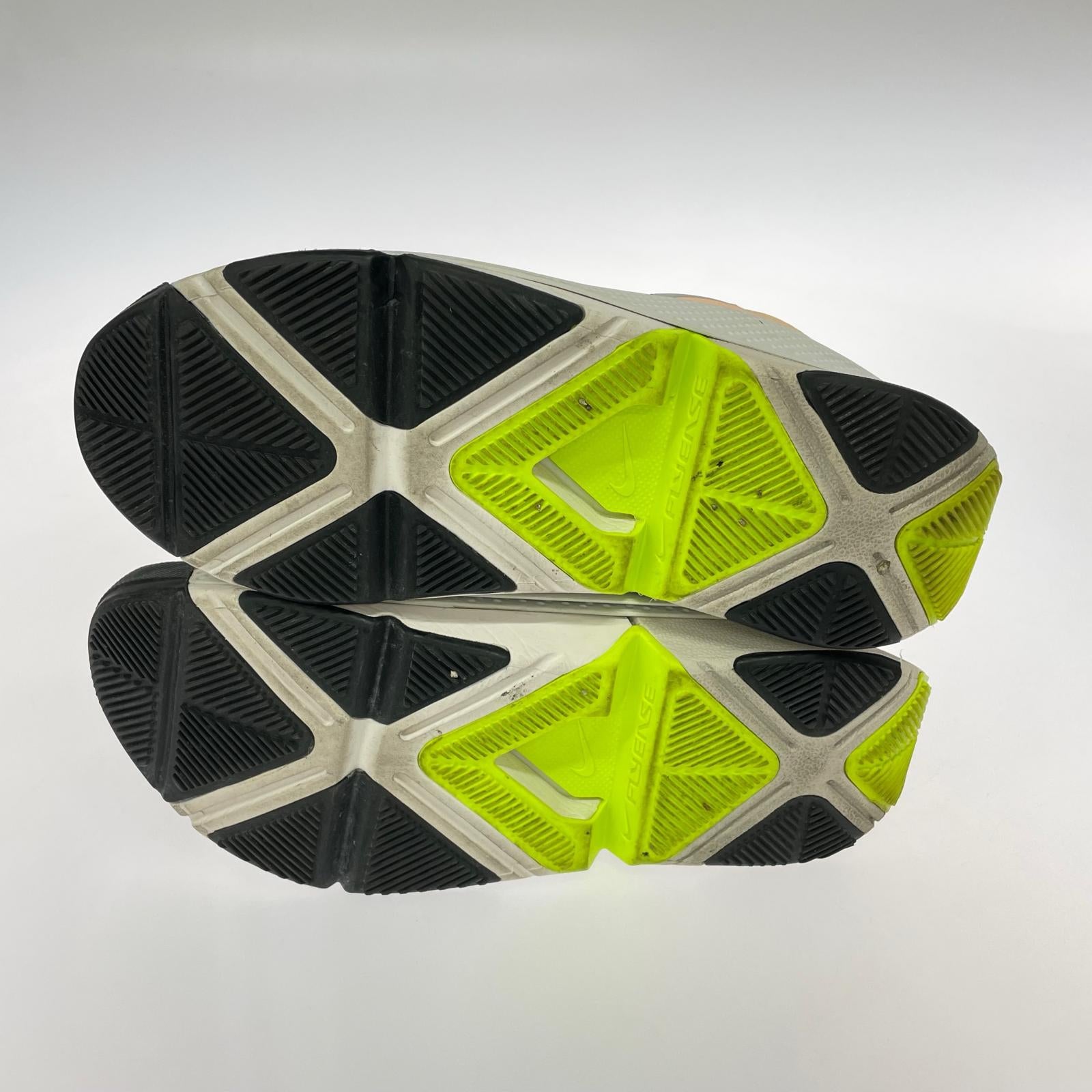 スニーカー WMNS GO FLYEASE/マルチカラー/28cm 28cm (US10 UK9 1/2 EU46)