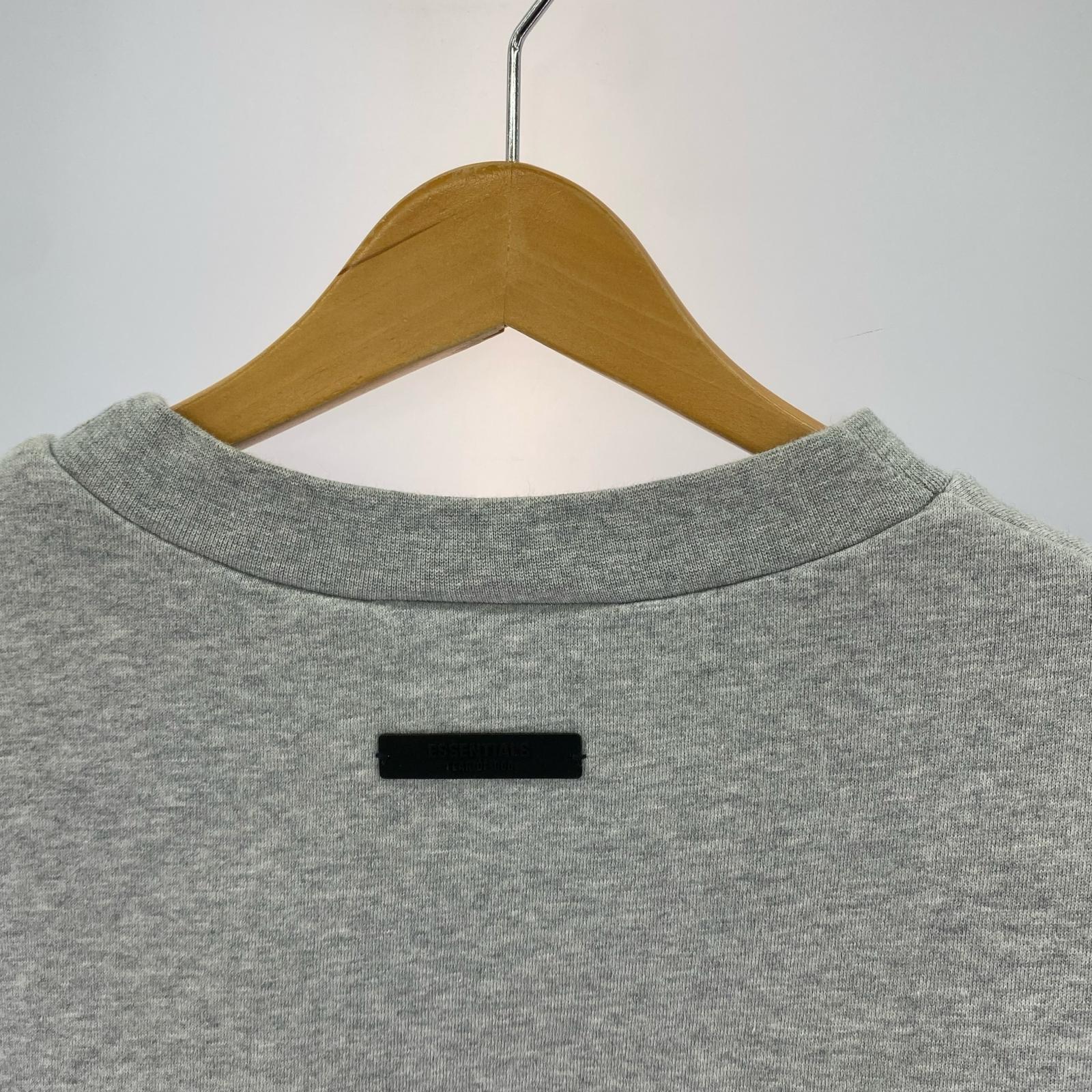 スウェット ESSENTIALS FEAR OF GOD ロゴスウェット グレー (XL) グレー
