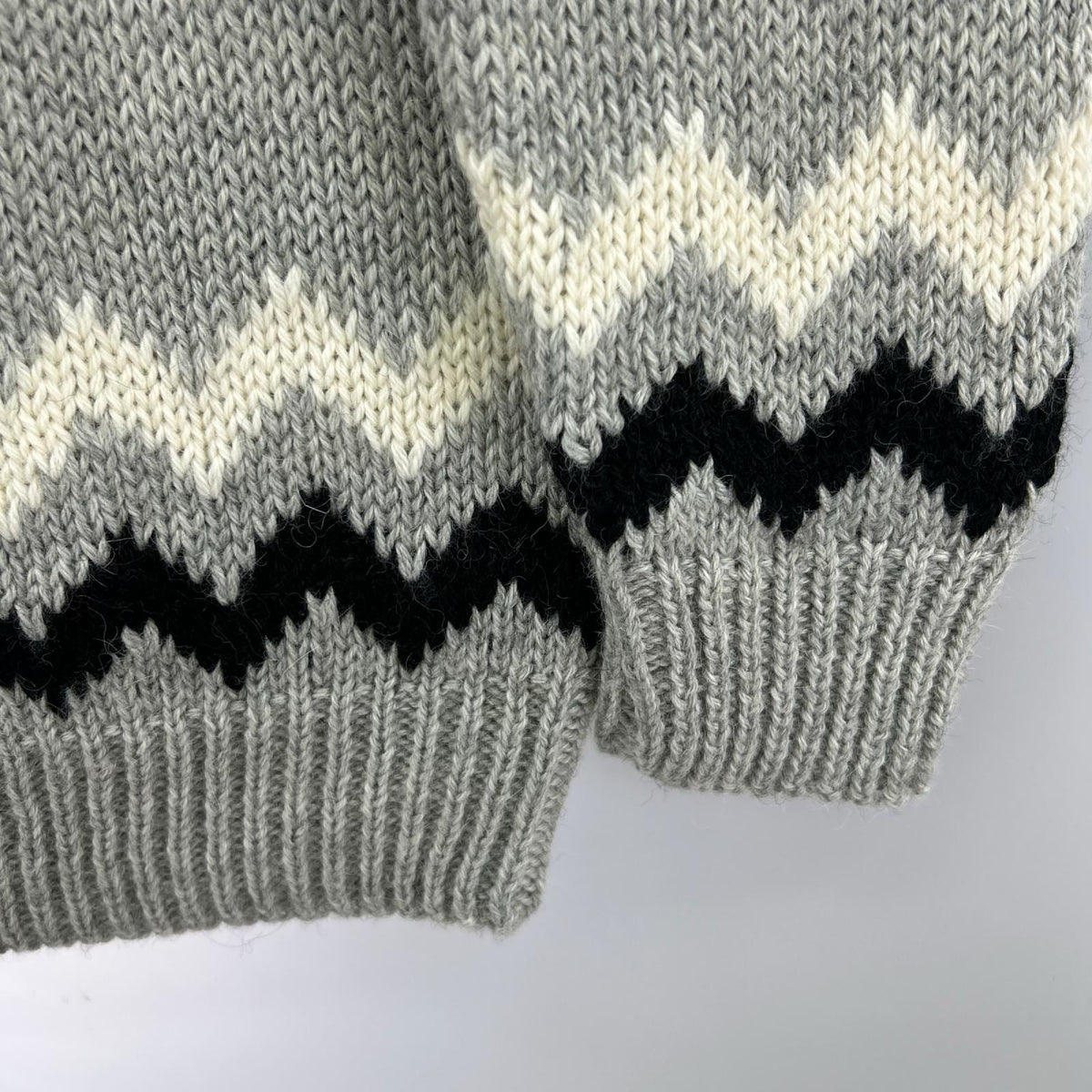 ニット ﾉﾙﾃﾞｨｯｸ ｱﾙﾊﾟｶ混 (M) M グレー