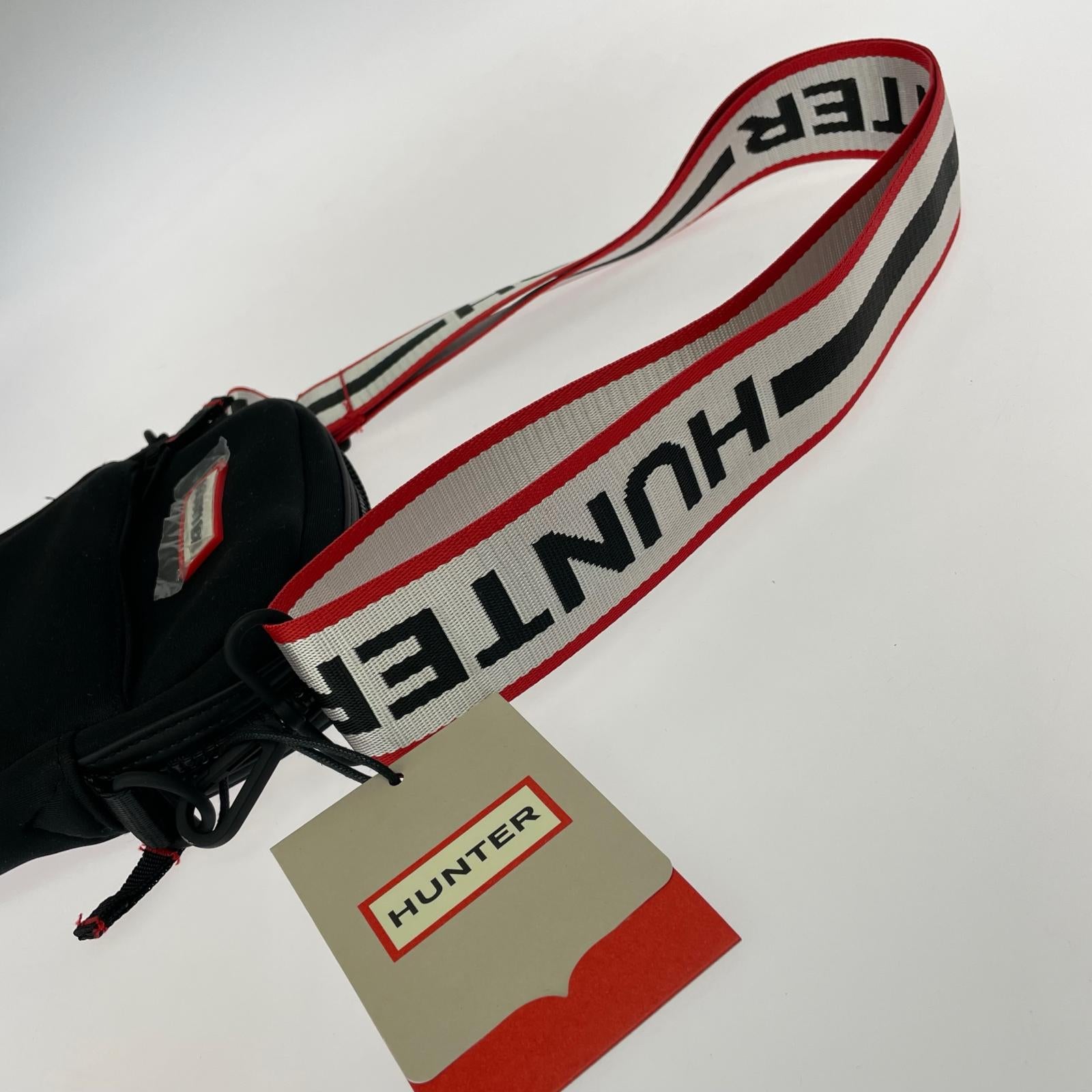 ショルダーバッグ STRAP CROSSBODY BAG ブラック
