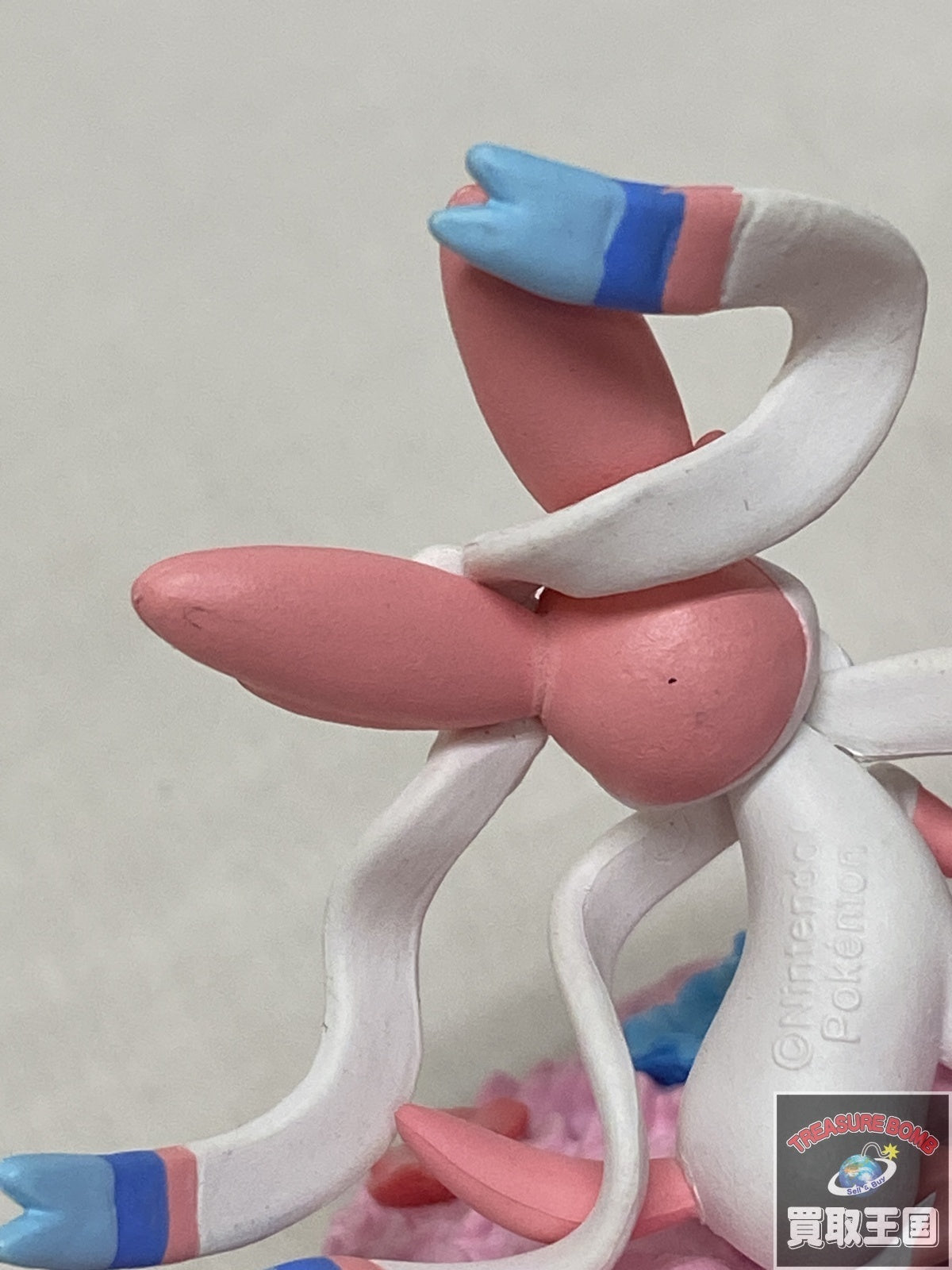 HAMILTON/ｱﾋﾞｴｰｼｮﾝ ｴｱﾚｰｽRedBull/H765350 H765350 腕時計