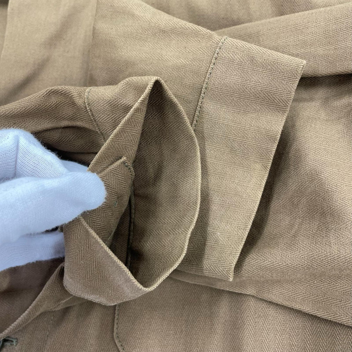 ジャケット ﾁｪｺ軍 OTAVAN ﾍﾘﾝﾎﾞｰﾝｺｰﾄ ブラウン
