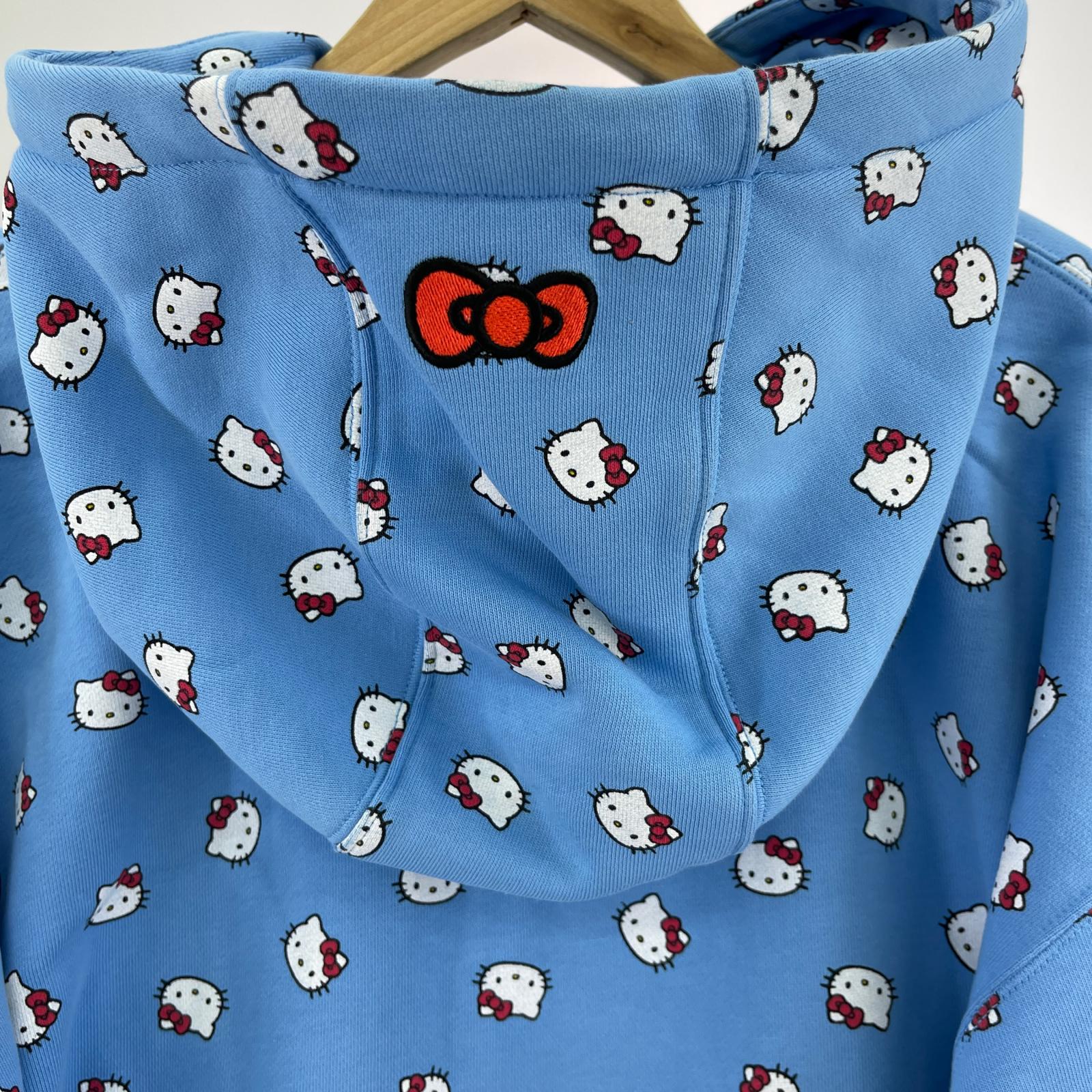 パーカー ×HELLO KITTY パーカー 青 (XXL) ブルー