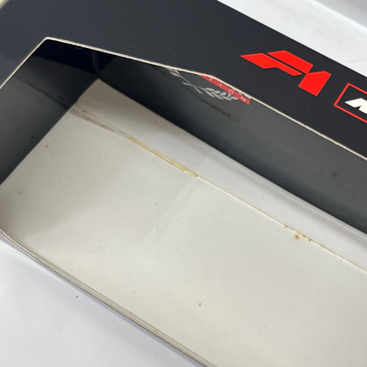 minichamps mclaren f1 gtr 1/43スケールダイキャストミニカー「マクラーレン F1 GTR チーム・ヒトツヤマ #76 JGTC 2002（イエローコーン） ミニチャンプス（Minichamps） スケールカー
