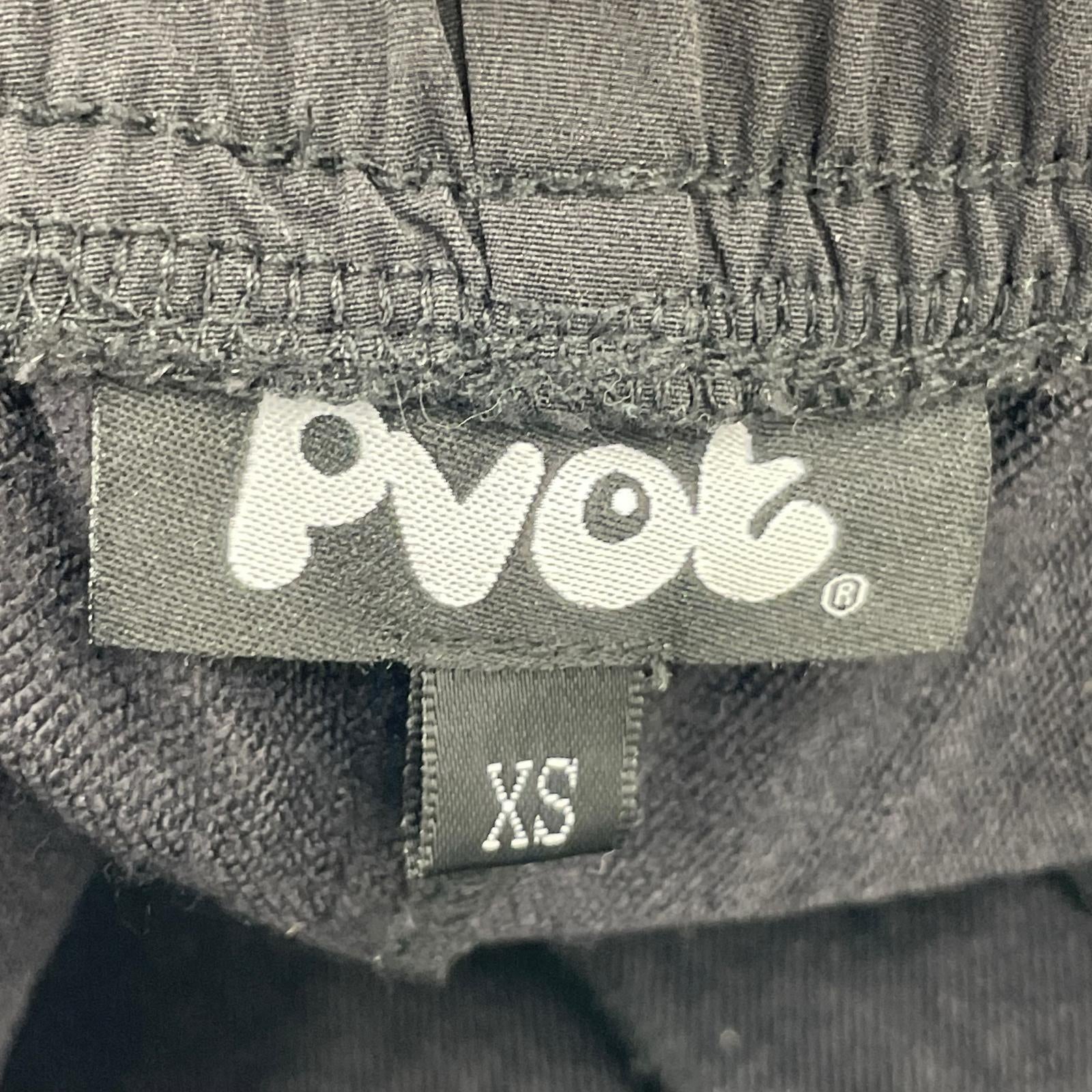 ショートパンツ PVOT ブラック