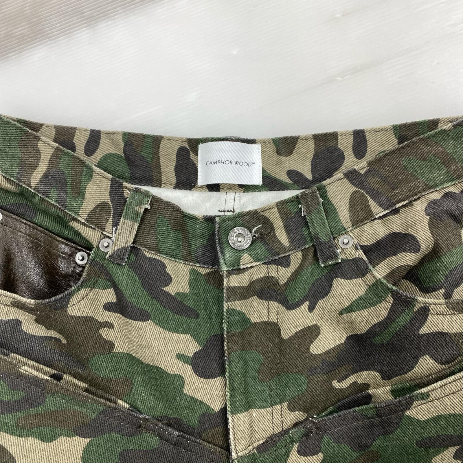 パンツ Camphor wood ｶﾓ柄 ﾚｻﾞｰﾄﾞｯｷﾝｸﾞﾀﾞﾌﾞﾙﾆｰﾊﾟﾝﾂ (w29) M
