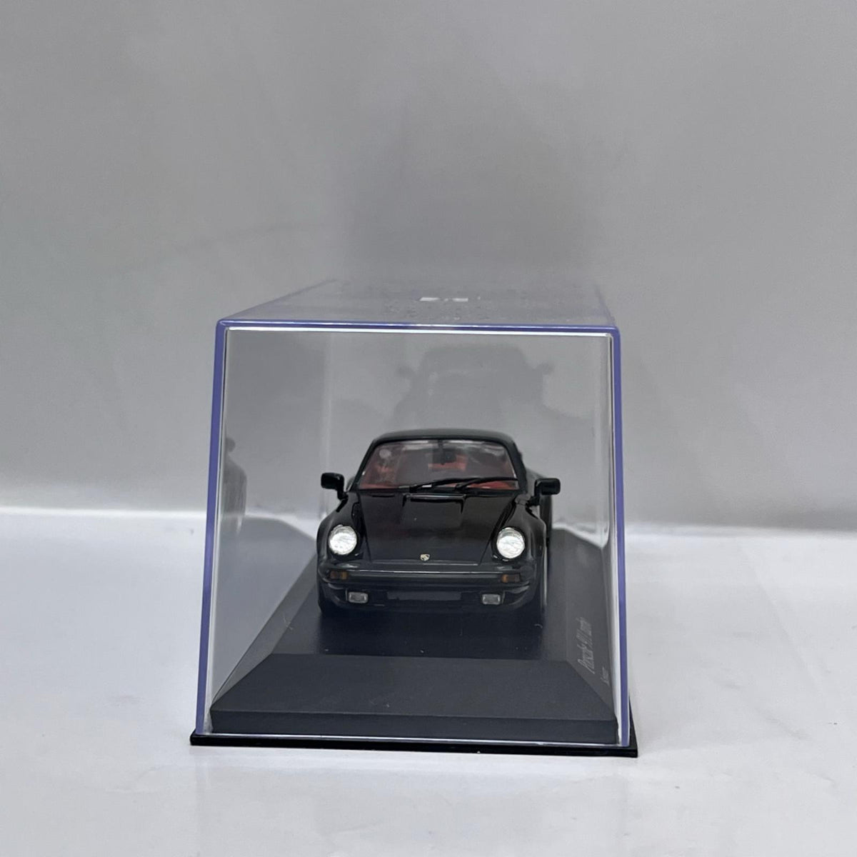 PMA Porsche 911 turbo 1977 ミニチャンプス 1/43 ポルシェ 911 ターボ 1977 ミニチャンプス（MINICHAMPS） スケールカー