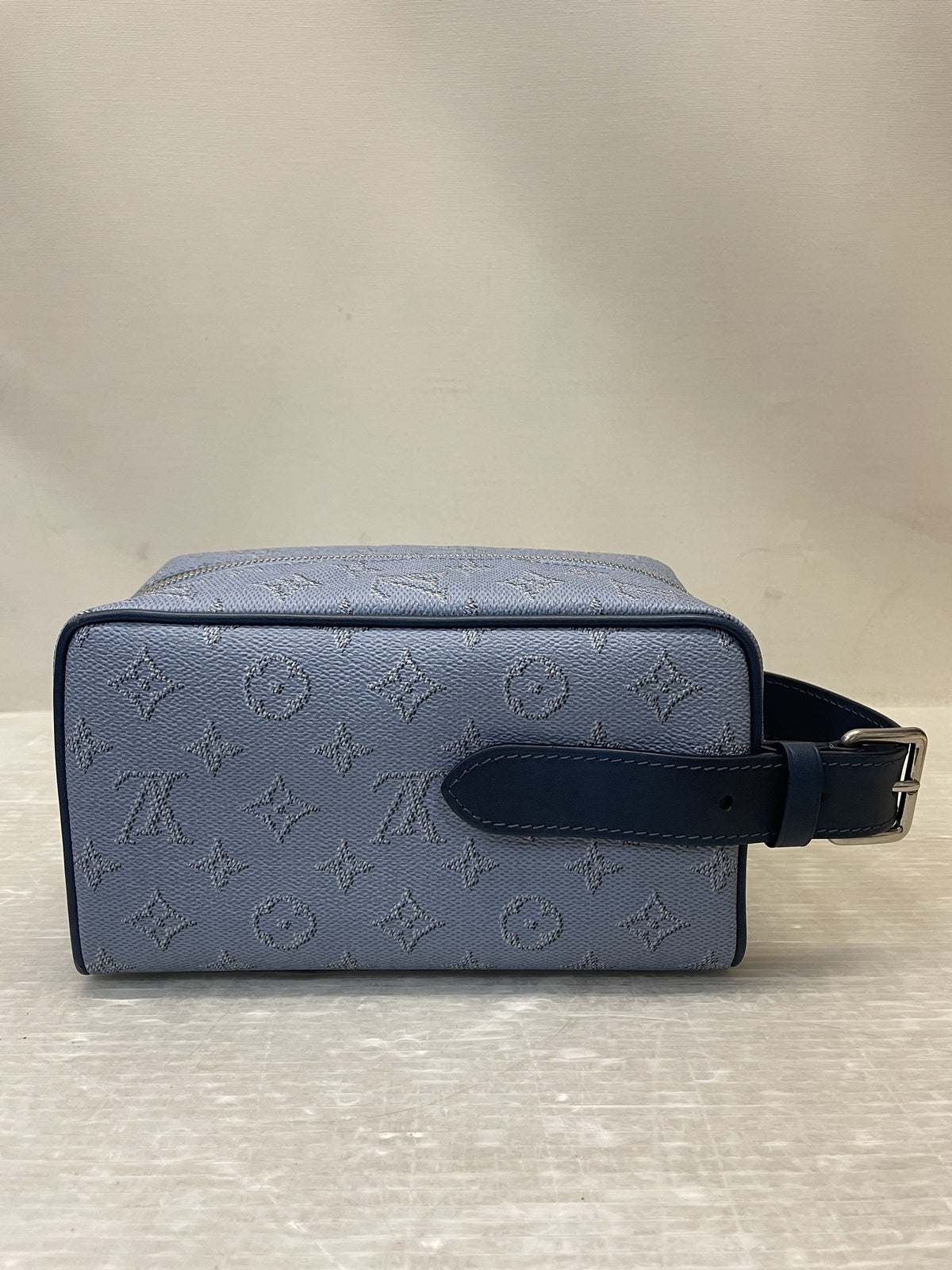 LV　CA0094　モノグラム　ポシェットガンジュ