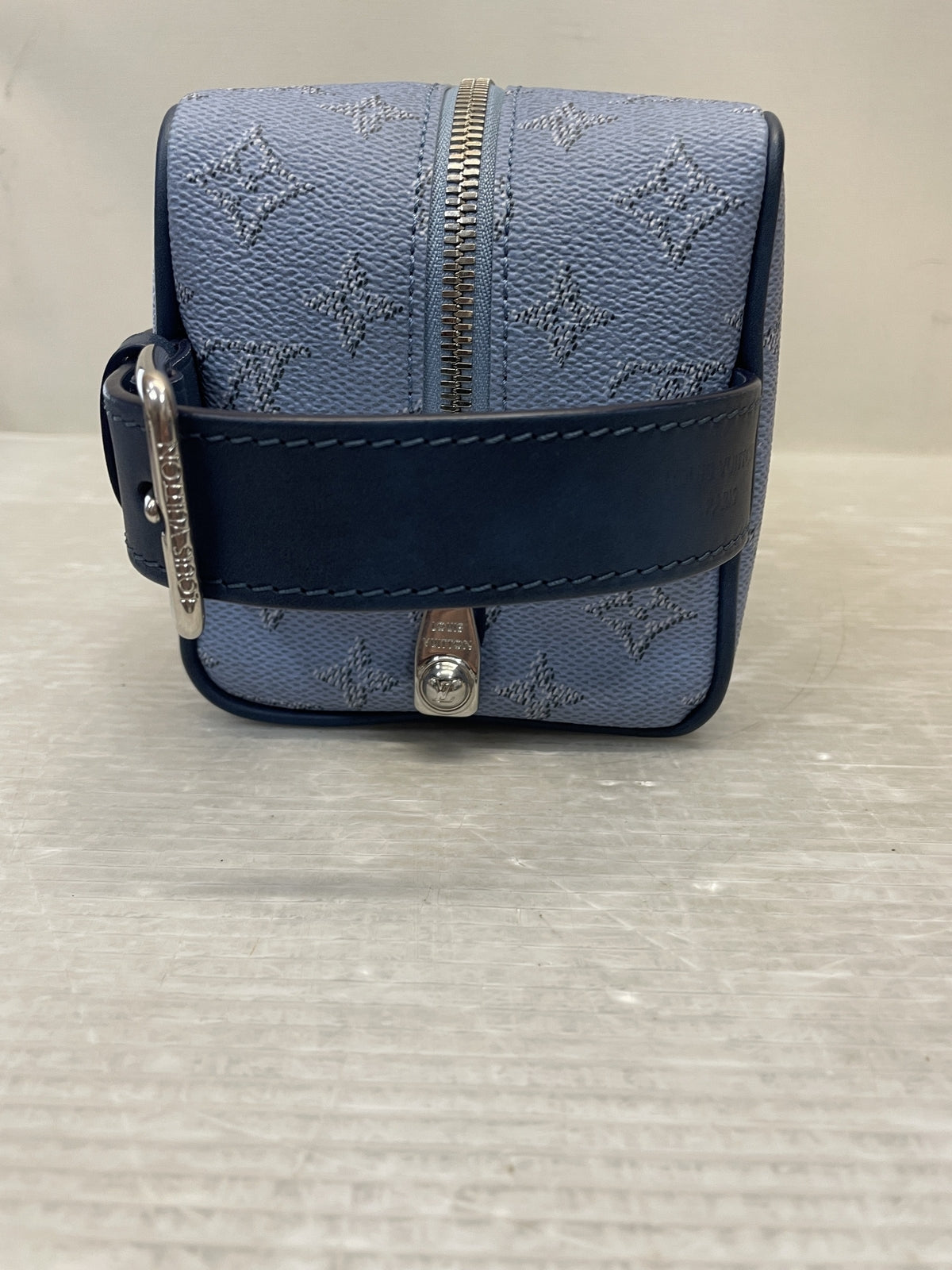 LV　CA0094　モノグラム　ポシェットガンジュ