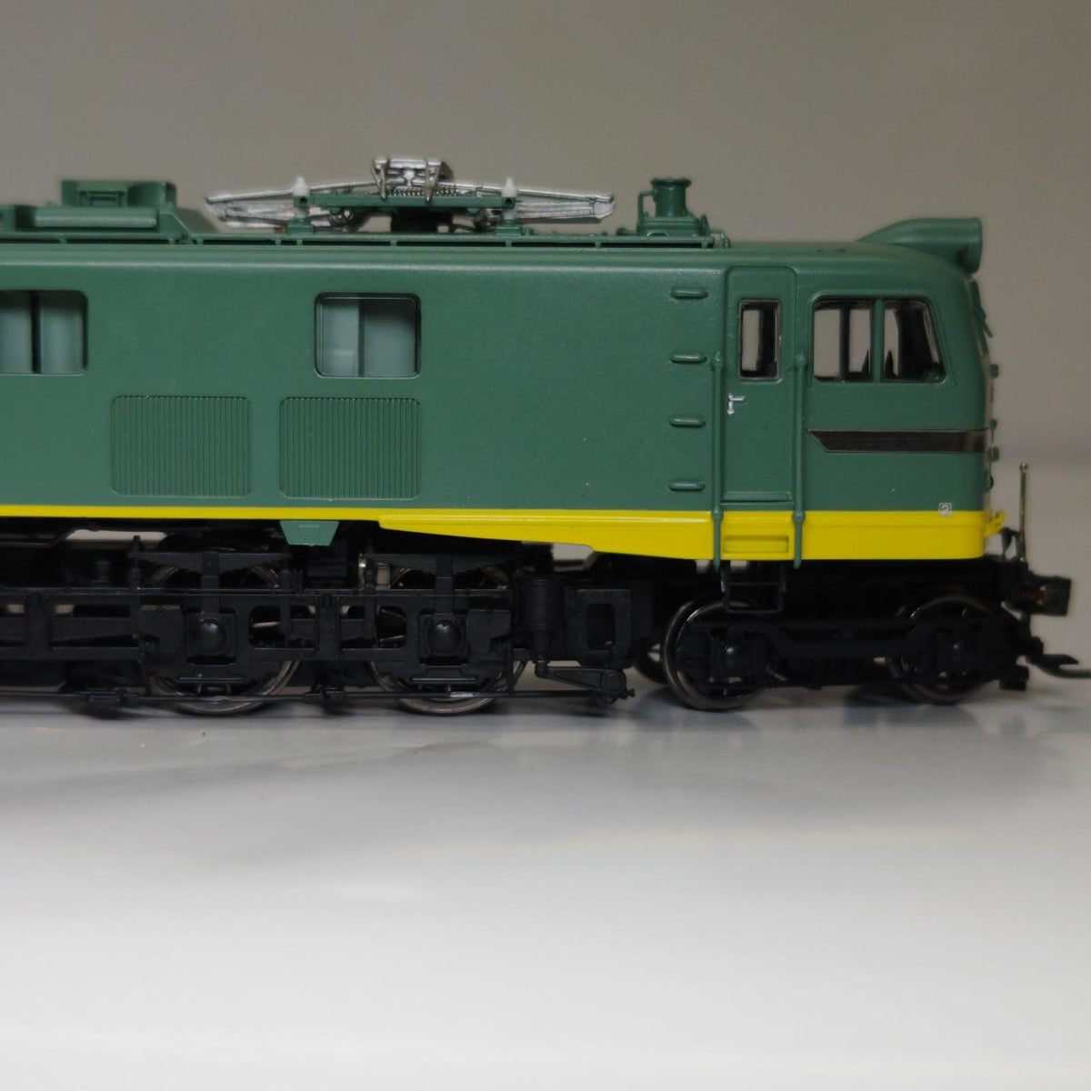 天賞堂 72020 EF58 青大将色 天賞堂 EF58形 電気機関車 小窓 青大将色 天賞堂 鉄道模型車両