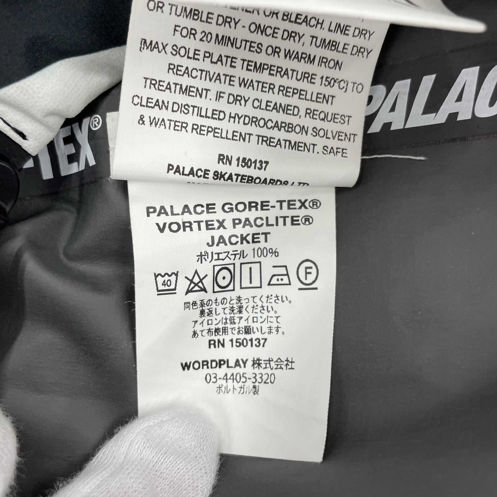 その他アウター PALACE VORTEX JACKET M 背面汚れあり M ホワイト