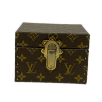 LV アクセサリーボックス