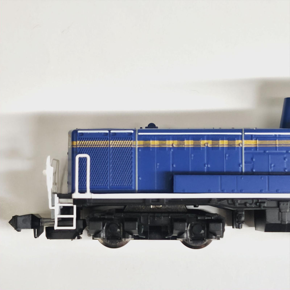 TOMIX 2215 JR DD51形ディーゼル機関車 JR北海道色 TOMIX JR DD51形 ディーゼル機関車 (JR北海道色) TOMIX/トミー/TOMY/トミーテック 鉄道模型車両