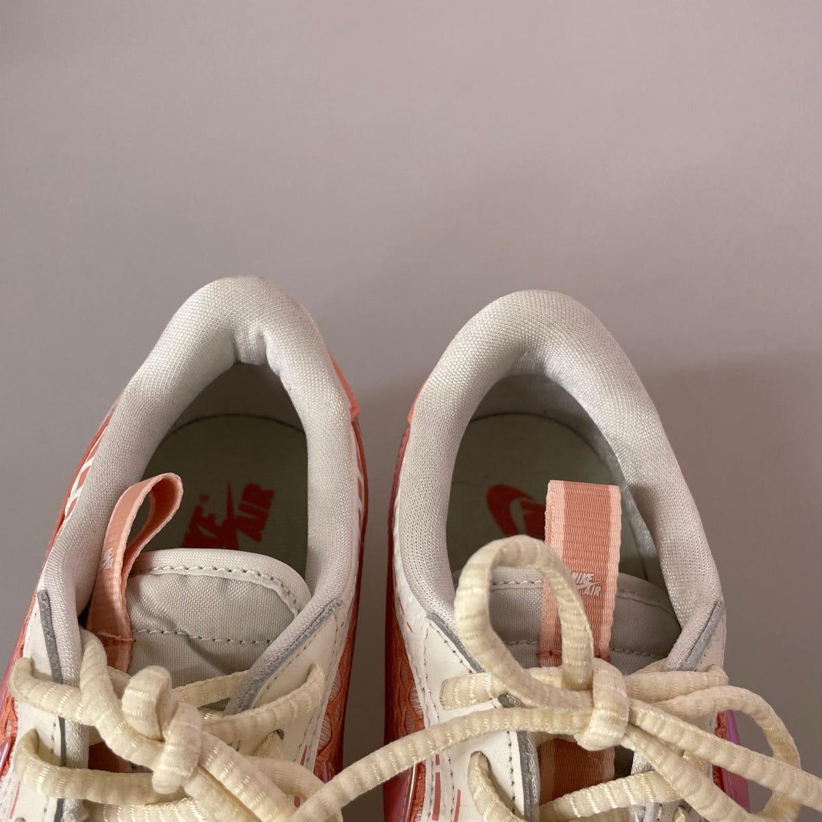 スニーカー Nike Women's Air Jordan 1 Low 25cm 25cm (US7 UK6 1/2 EU40)