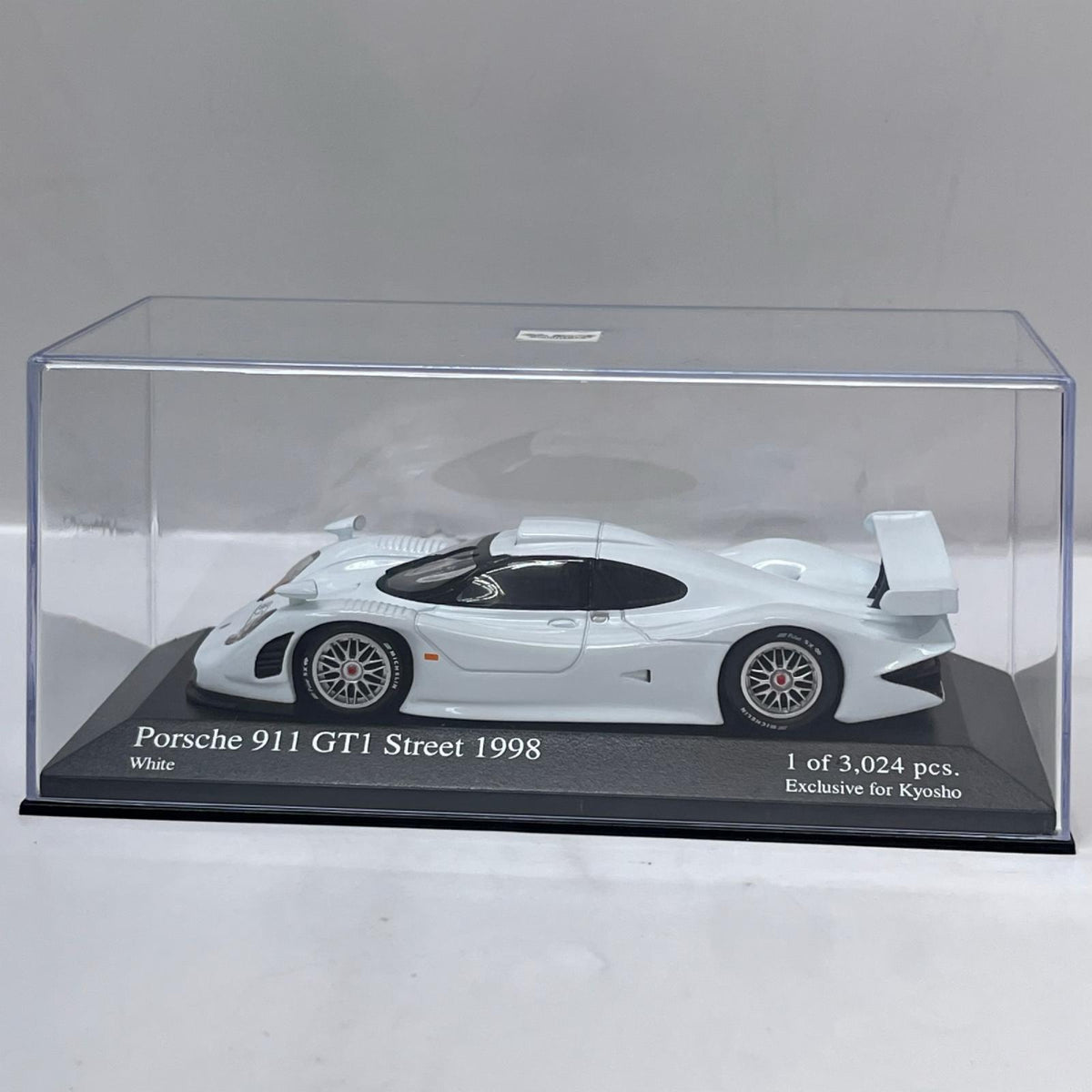 PMA×京商 Porsche 911 GT1 Street 1998 MINICHAMPS（ミニチャンプス） / 京商（KYOSHO） MINICHAMPS（ミニチャンプス）/京商（KYOSHO） スケールカー