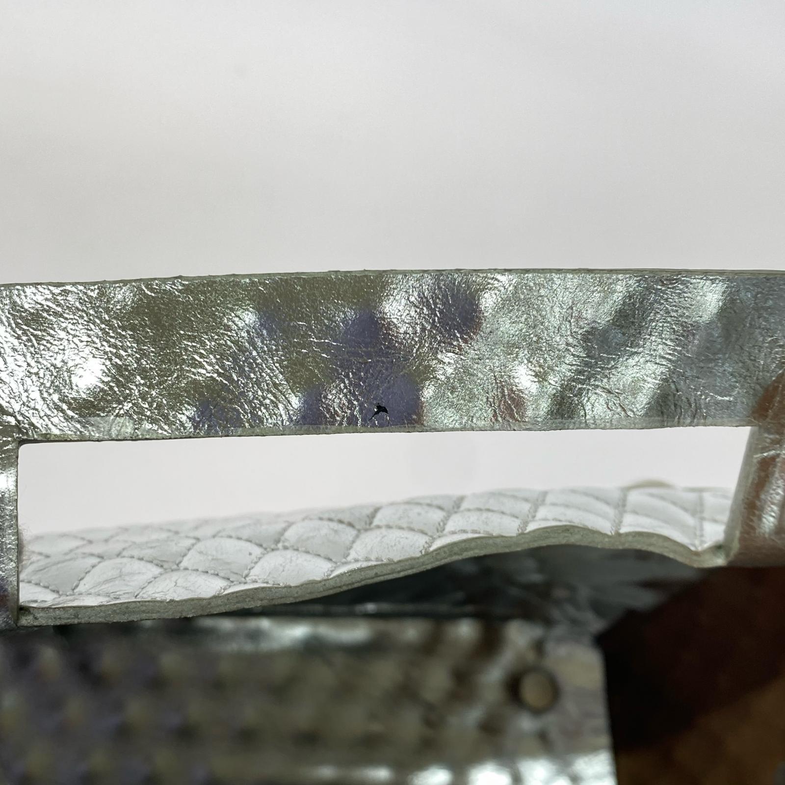 その他バッグ LEATHER CAKE BAG SILVER シルバー