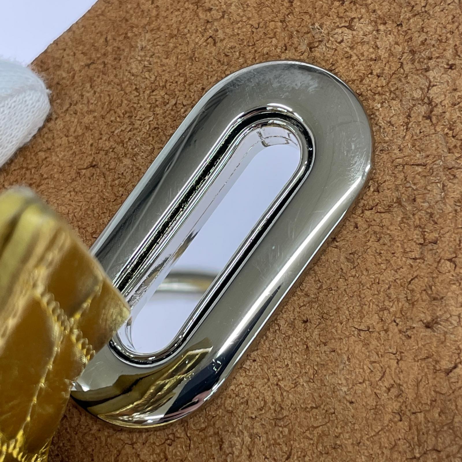その他バッグ LEATHER CAKE BAG GOLD ゴールド