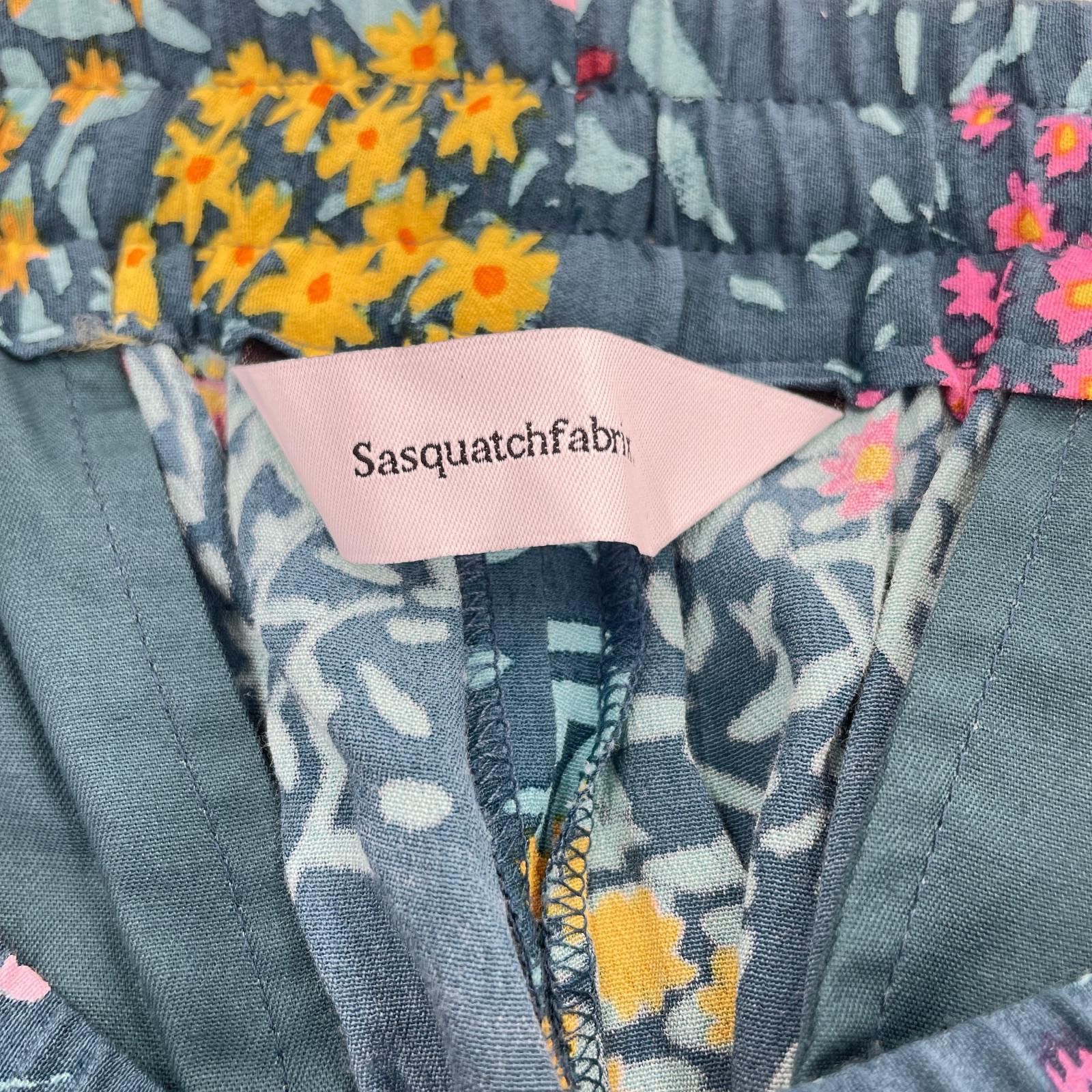 ショートパンツ SASQUATCHfabrix. ショーツ　フラワーズ M