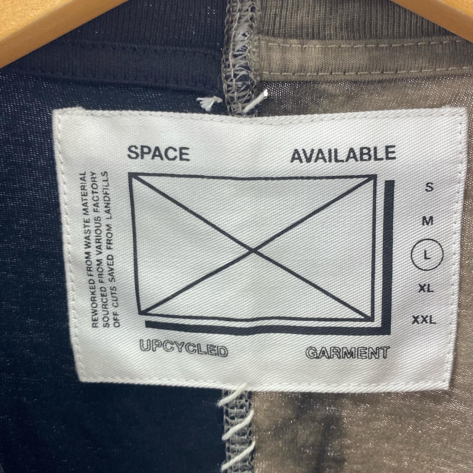半袖Ｔシャツ SPACE AVAILABLE UP-CYCLED PLANT DYED TEE グレー (L) タグ付き L ブラック