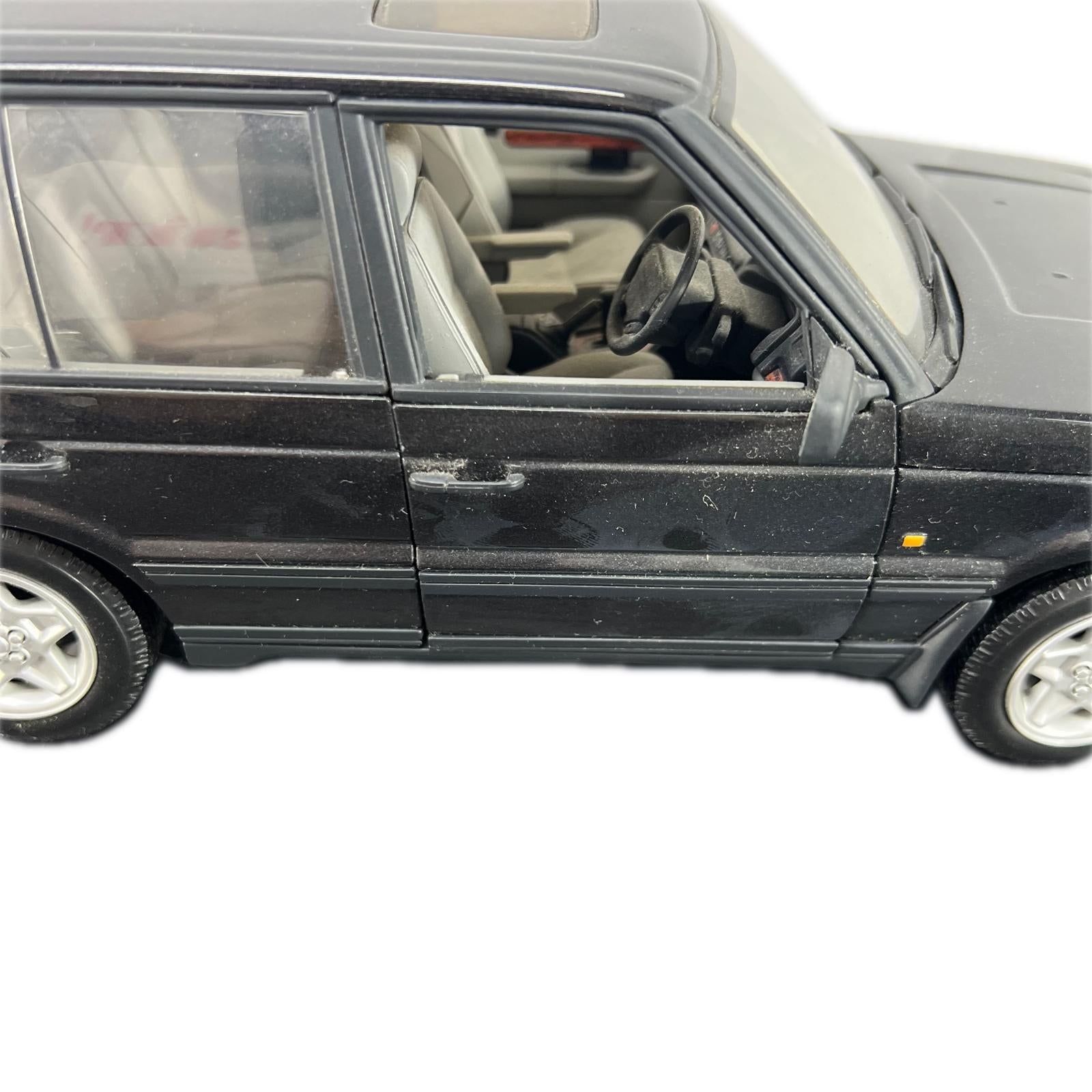 1/18 AUTOart ランドローバー A U TO artランドローバー スケールカー
