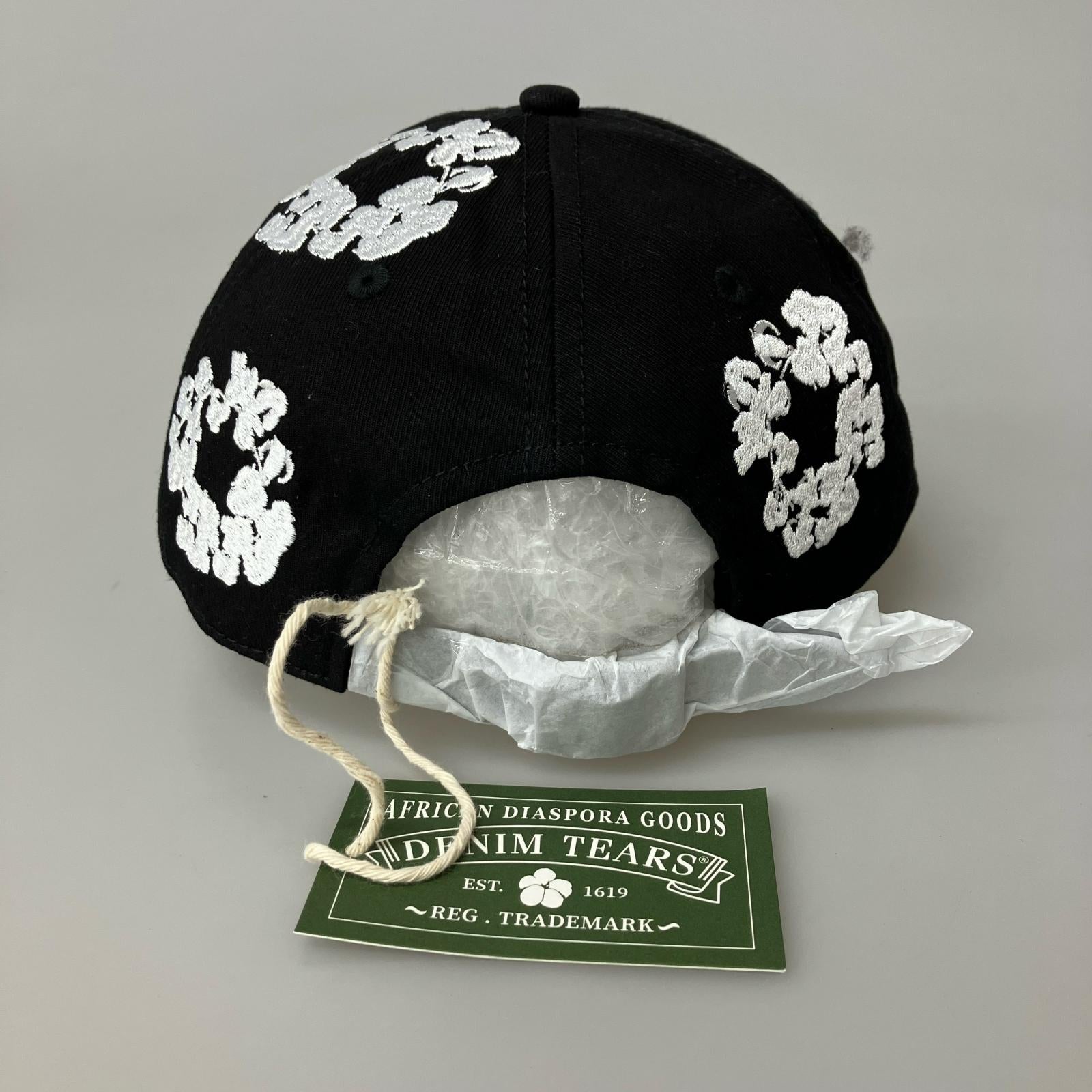キャップ DENIM TEARS The Cotton Wreath Fitted Cap ブラック