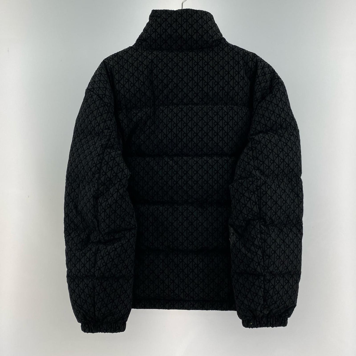 ダウンジャケット ﾘﾊﾞｰｼﾌﾞﾙﾀﾞｳﾝ BLK S S