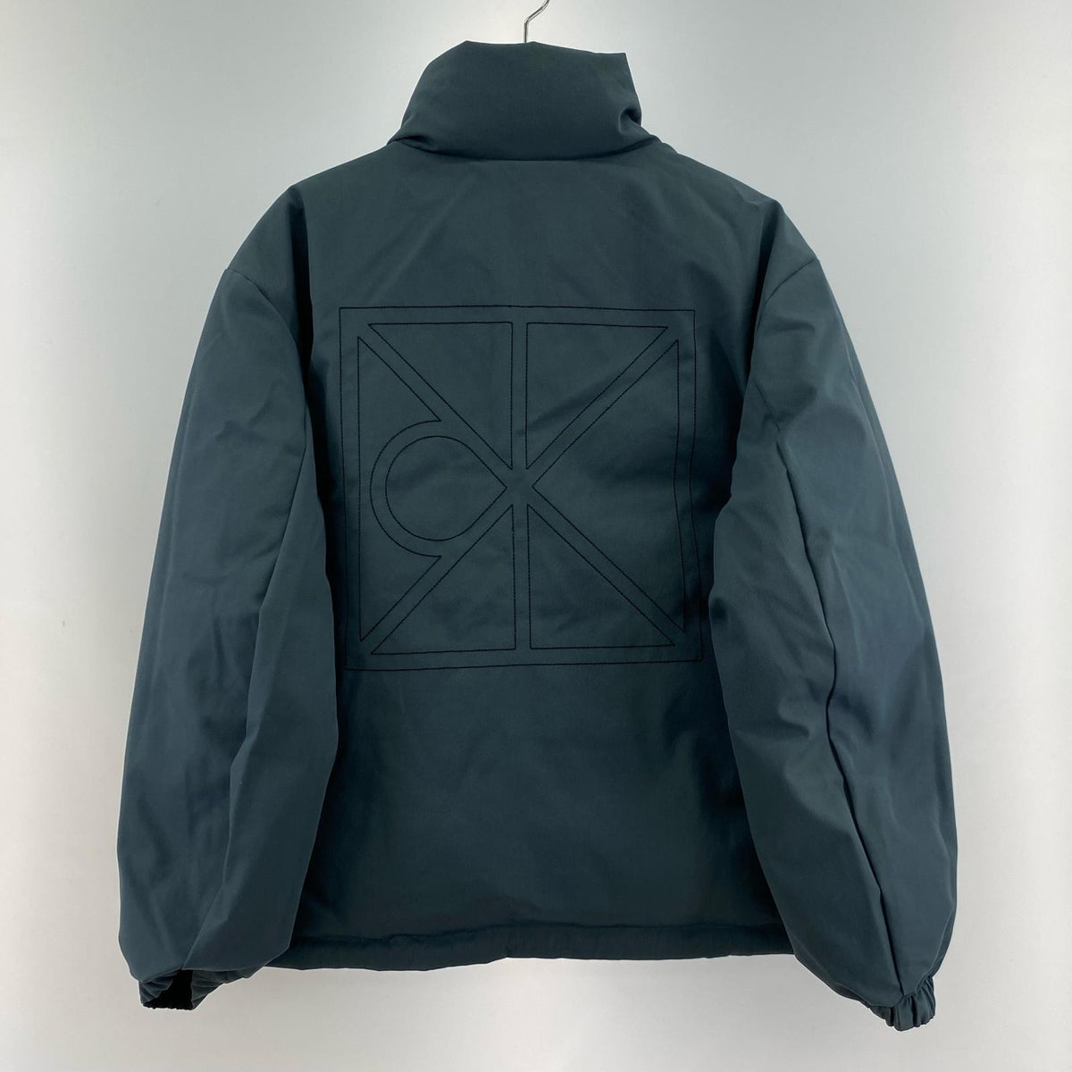 ダウンジャケット ﾘﾊﾞｰｼﾌﾞﾙﾀﾞｳﾝ BLK S S